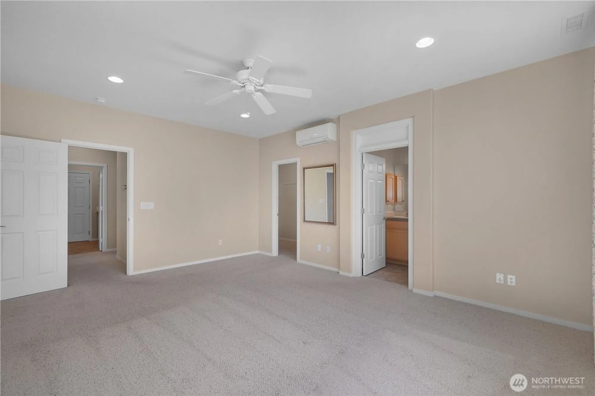 Property Slideshow image 36 of 39 | 4812 spokane st, Lacey, WA, 98516