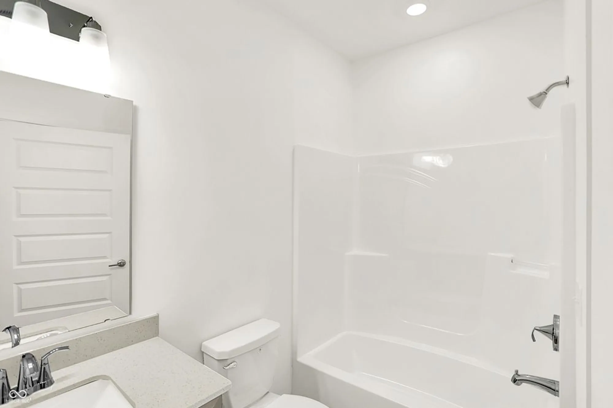 Property Slideshow image 12 of 52 | 5076 foxley park ln, Avon, IN, 46123