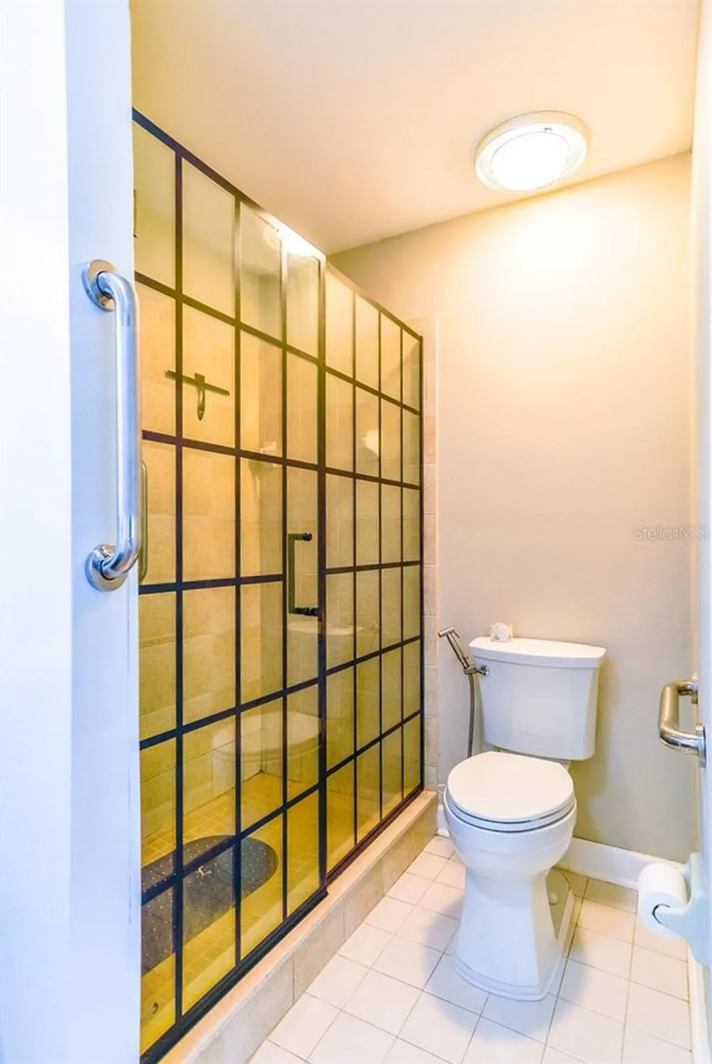 Property Slideshow image 20 of 37 | 2410 lancaster dr na, Sun City Center, FL, 33573