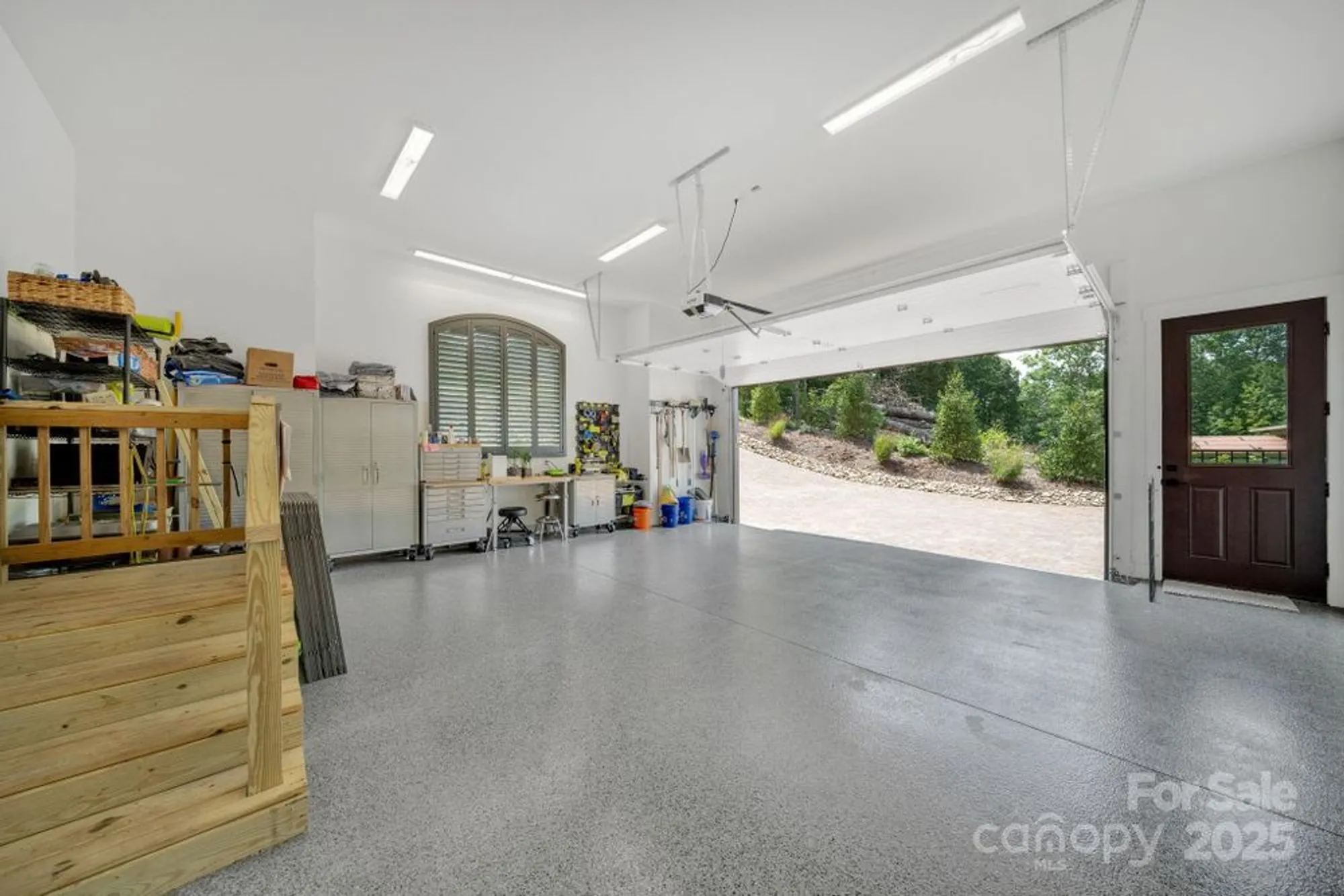 Property Slideshow image 41 of 48 | 36 northland ct, Flat Rock, NC, 28731