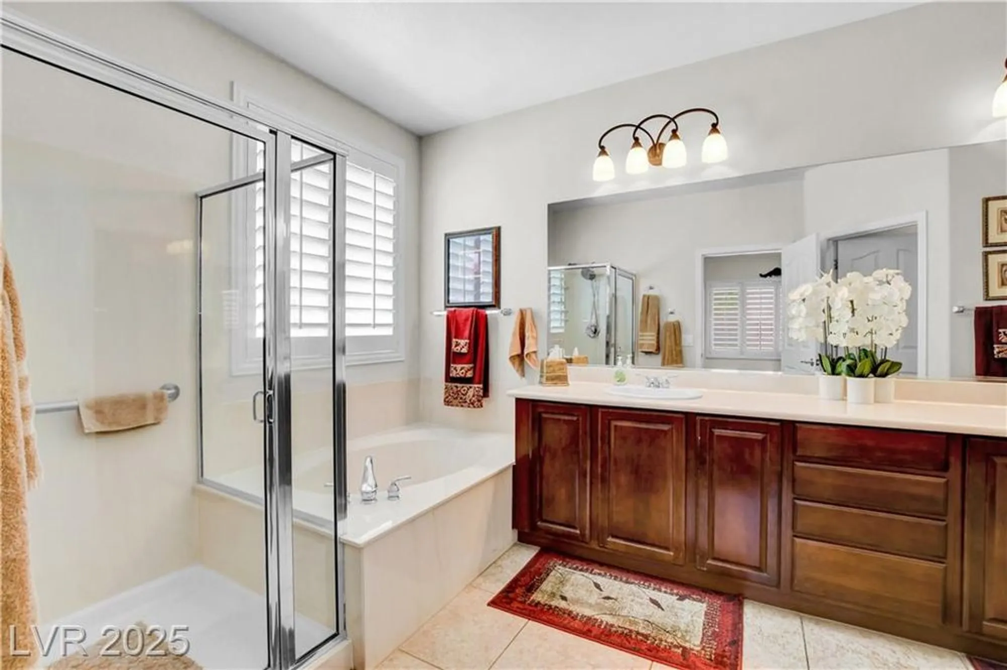 Property Slideshow image 32 of 66 | 2312 perrysburg dr, Henderson, NV, 89044