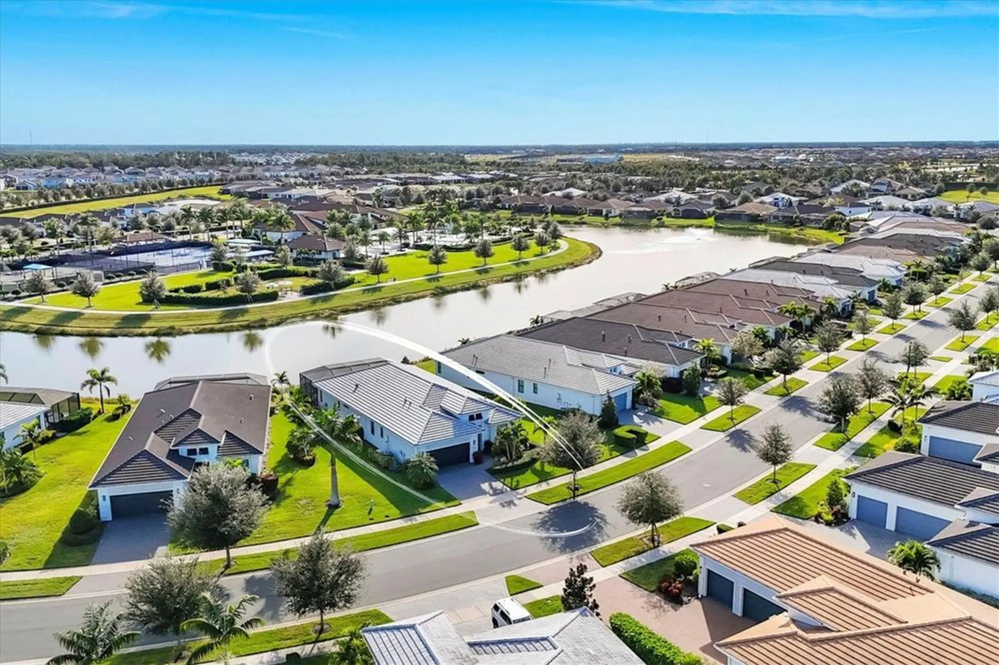 Property Slideshow image 3 of 60 | 4947 surfside cir, Bradenton, FL, 34211