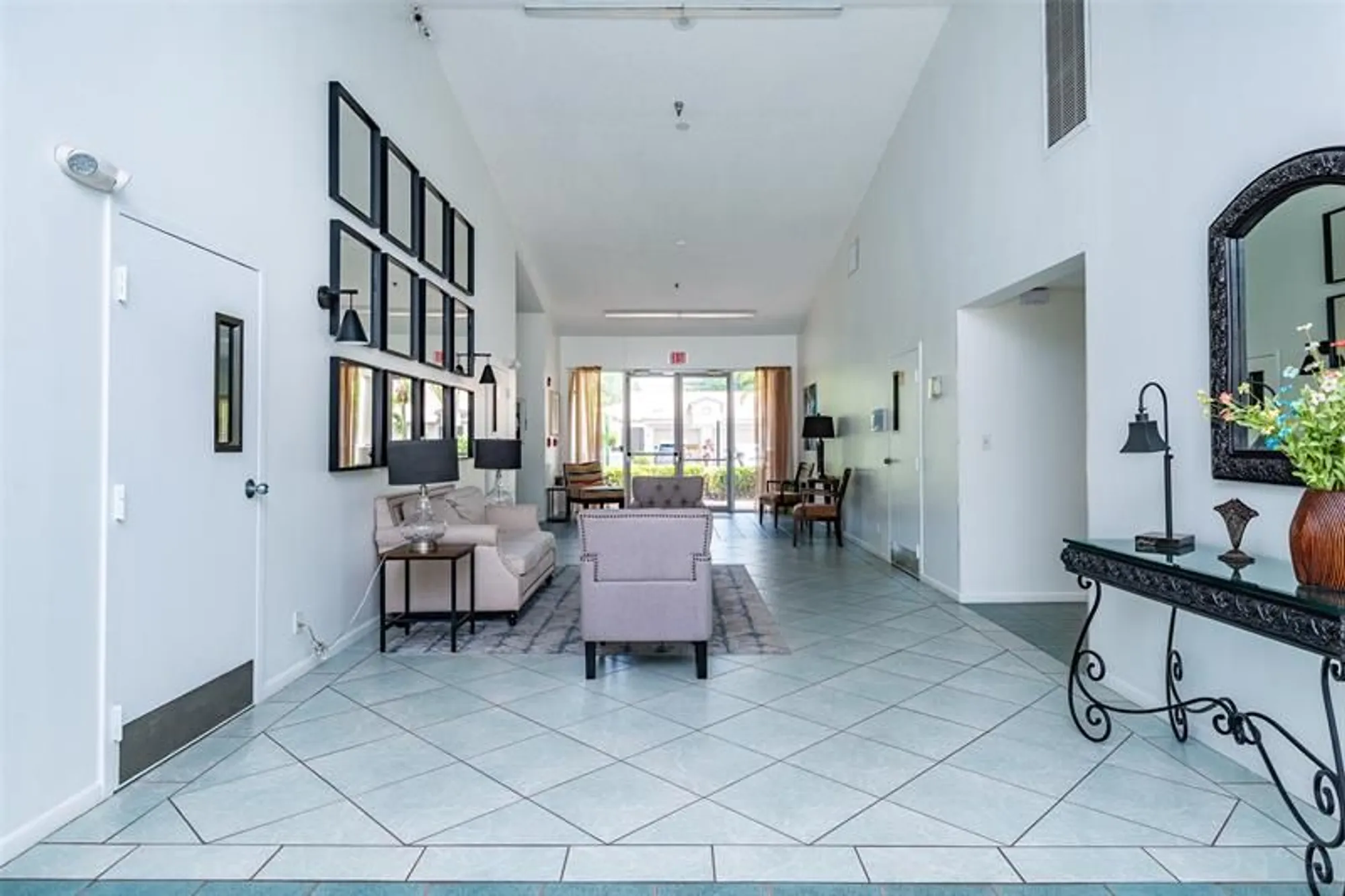 Property Slideshow image 39 of 45 | 8077 whispering palm dr # 1, Boca Raton, FL, 33496