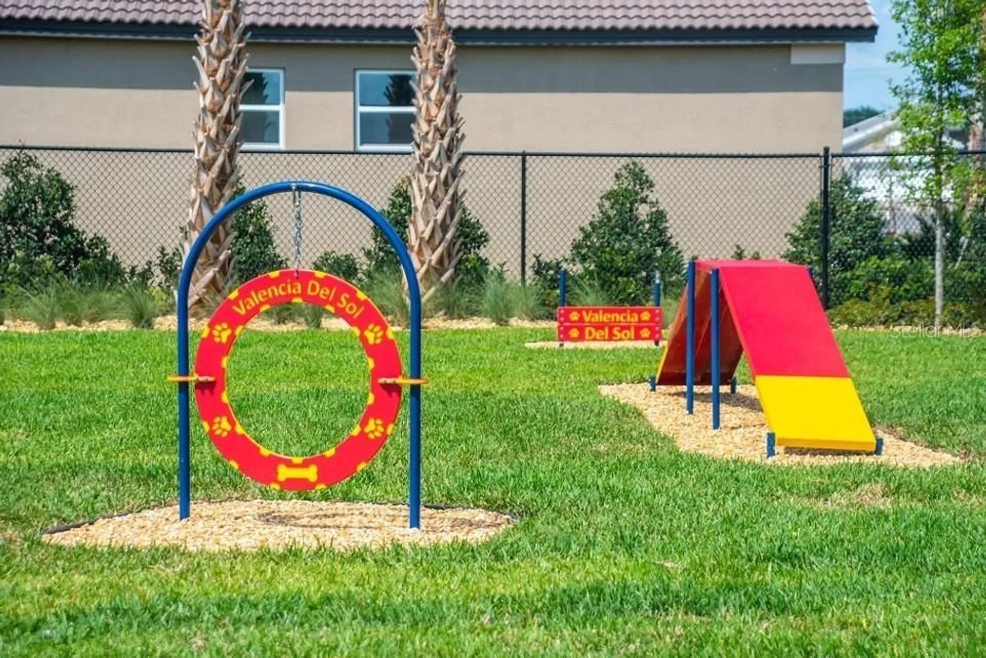 Property Slideshow image 53 of 54 | 5122 sierra falls ct, Wimauma, FL, 33598