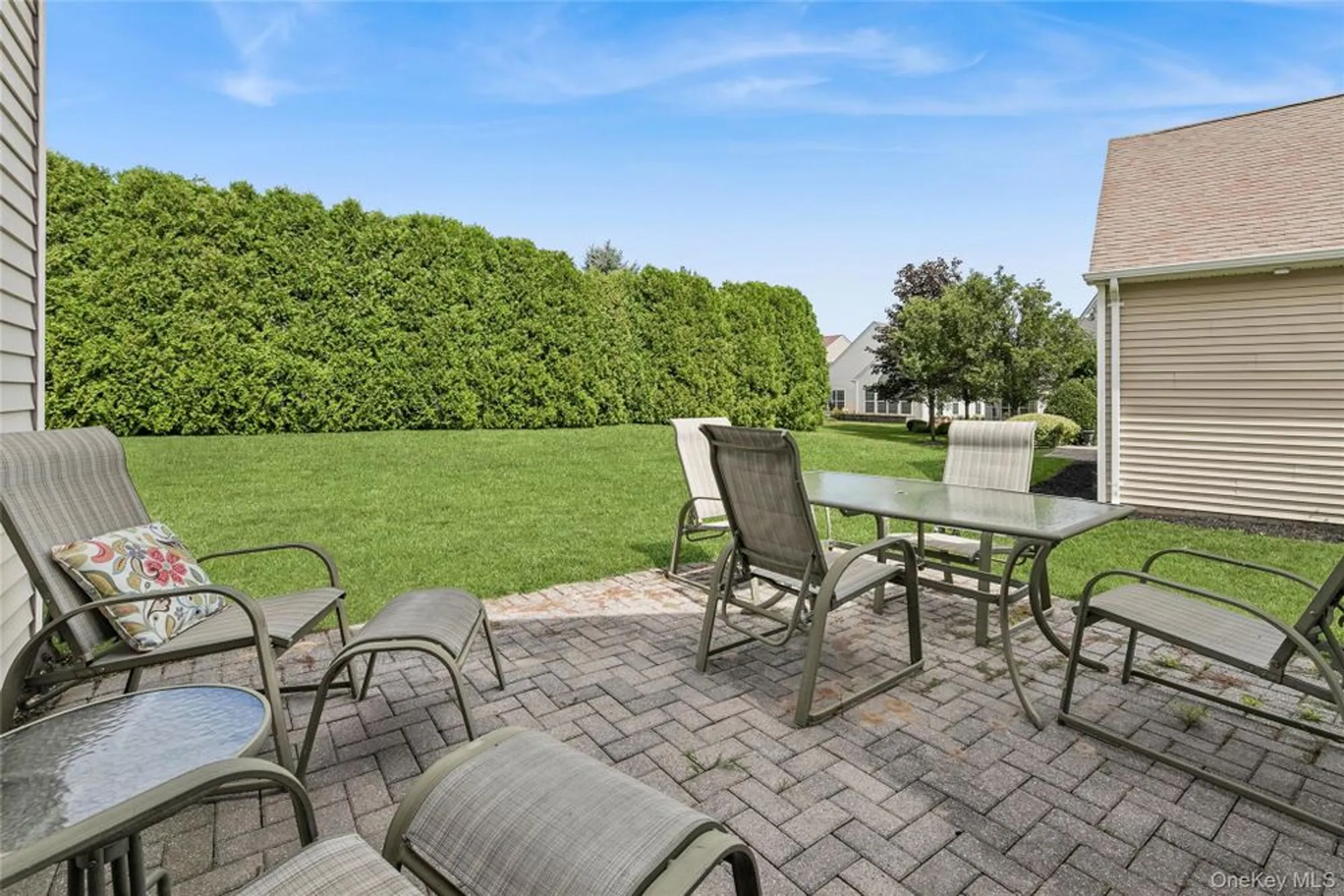 Property Slideshow image 38 of 40 | 25 louden loop, Mount Sinai, NY, 11766