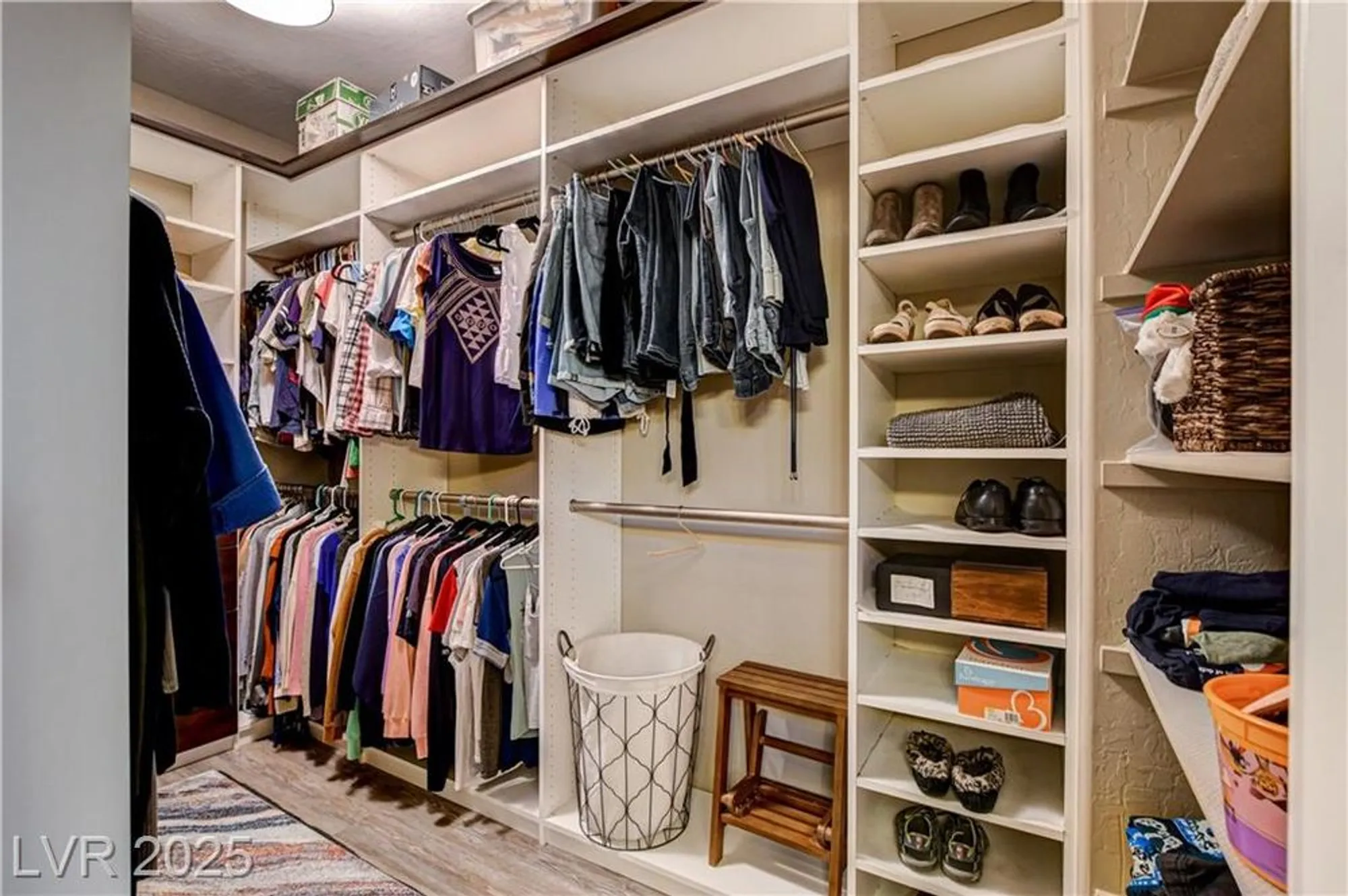 Property Slideshow image 34 of 63 | 3712 corte bella hills ave, North Las Vegas, NV, 89081