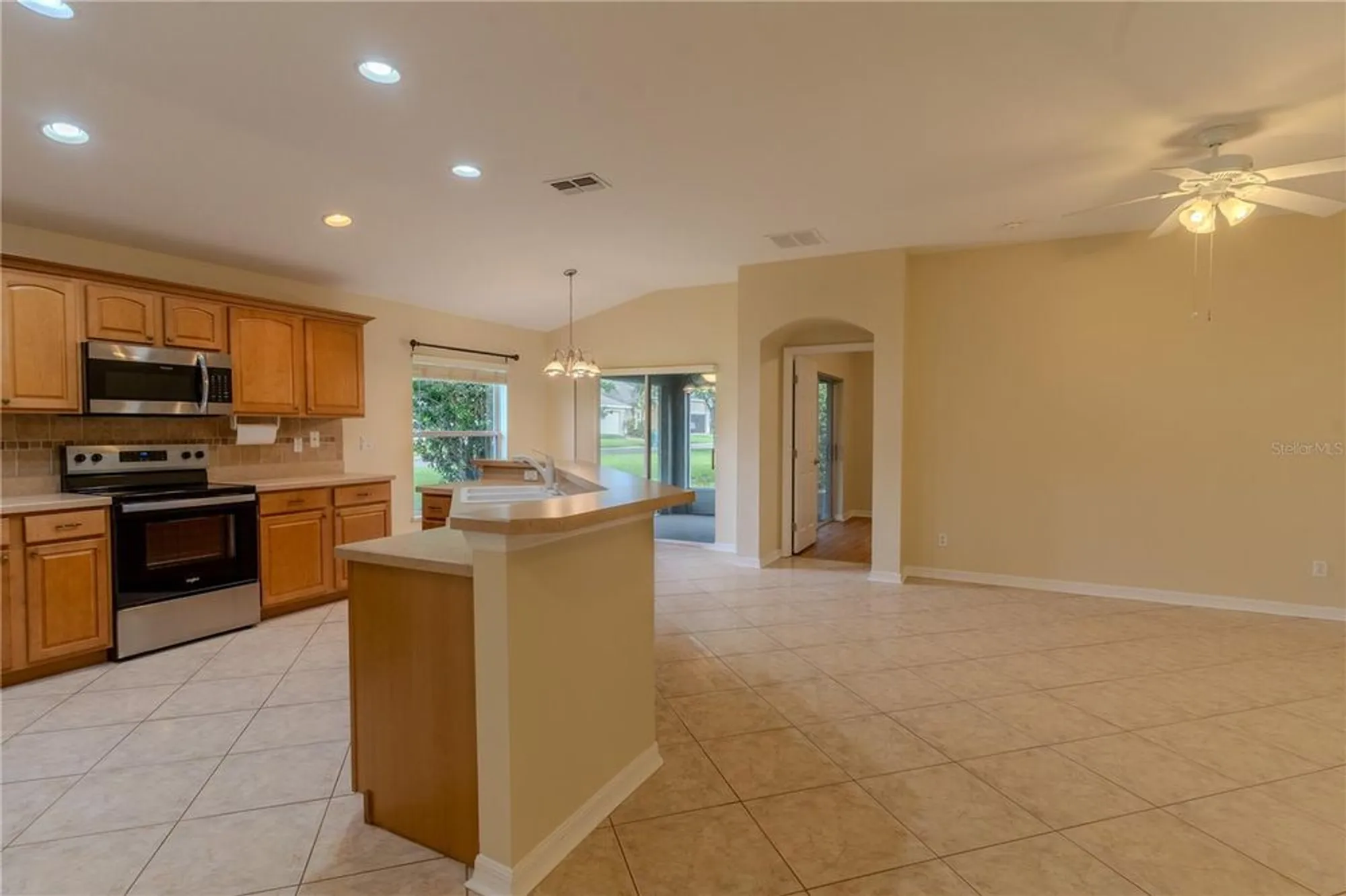 Property Slideshow image 8 of 35 | 4150 bedford ave, Winter Haven, FL, 33884