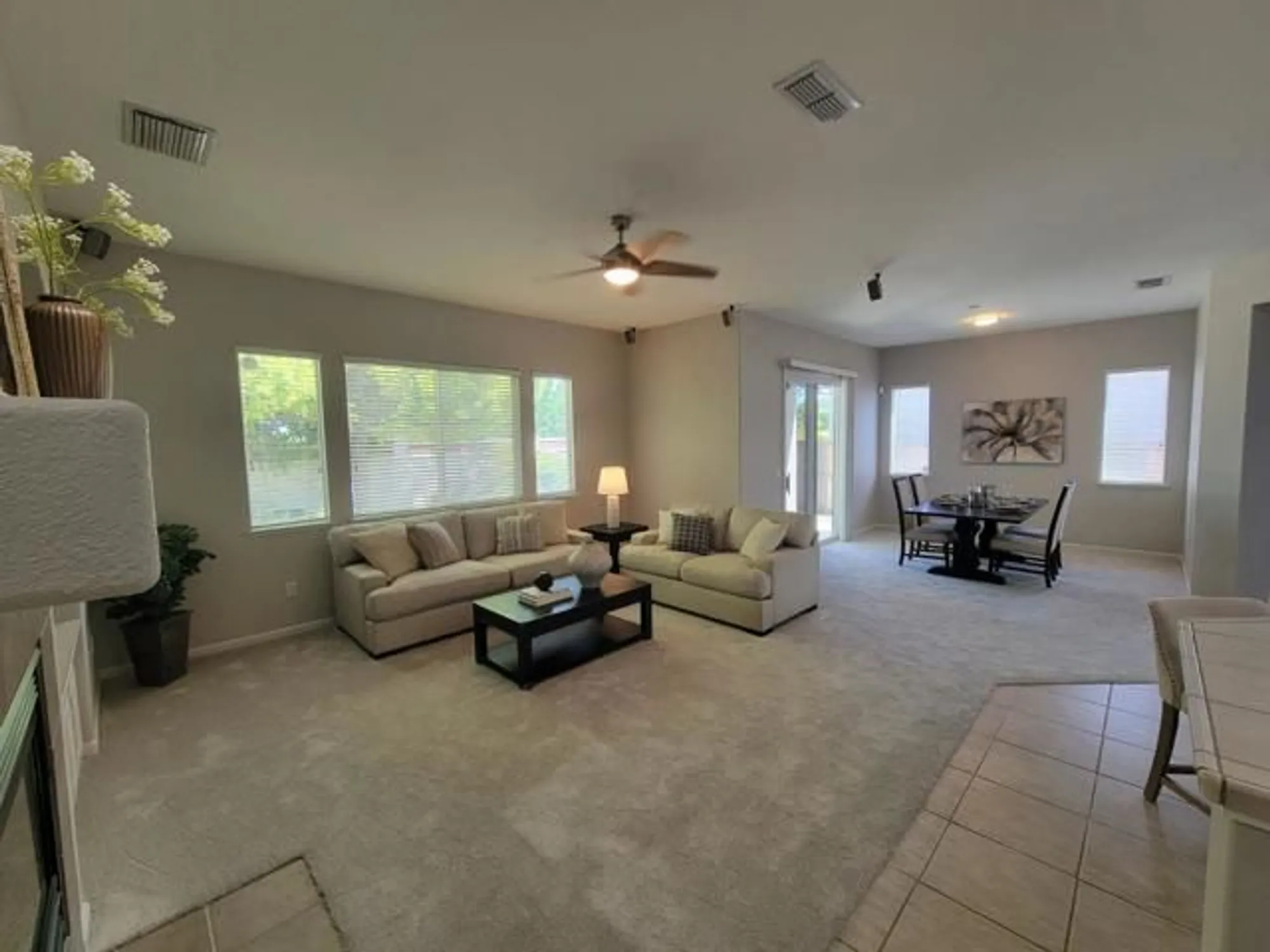 Property Slideshow image 17 of 36 | 9608 crystal bay ln, Elk Grove, CA, 95758