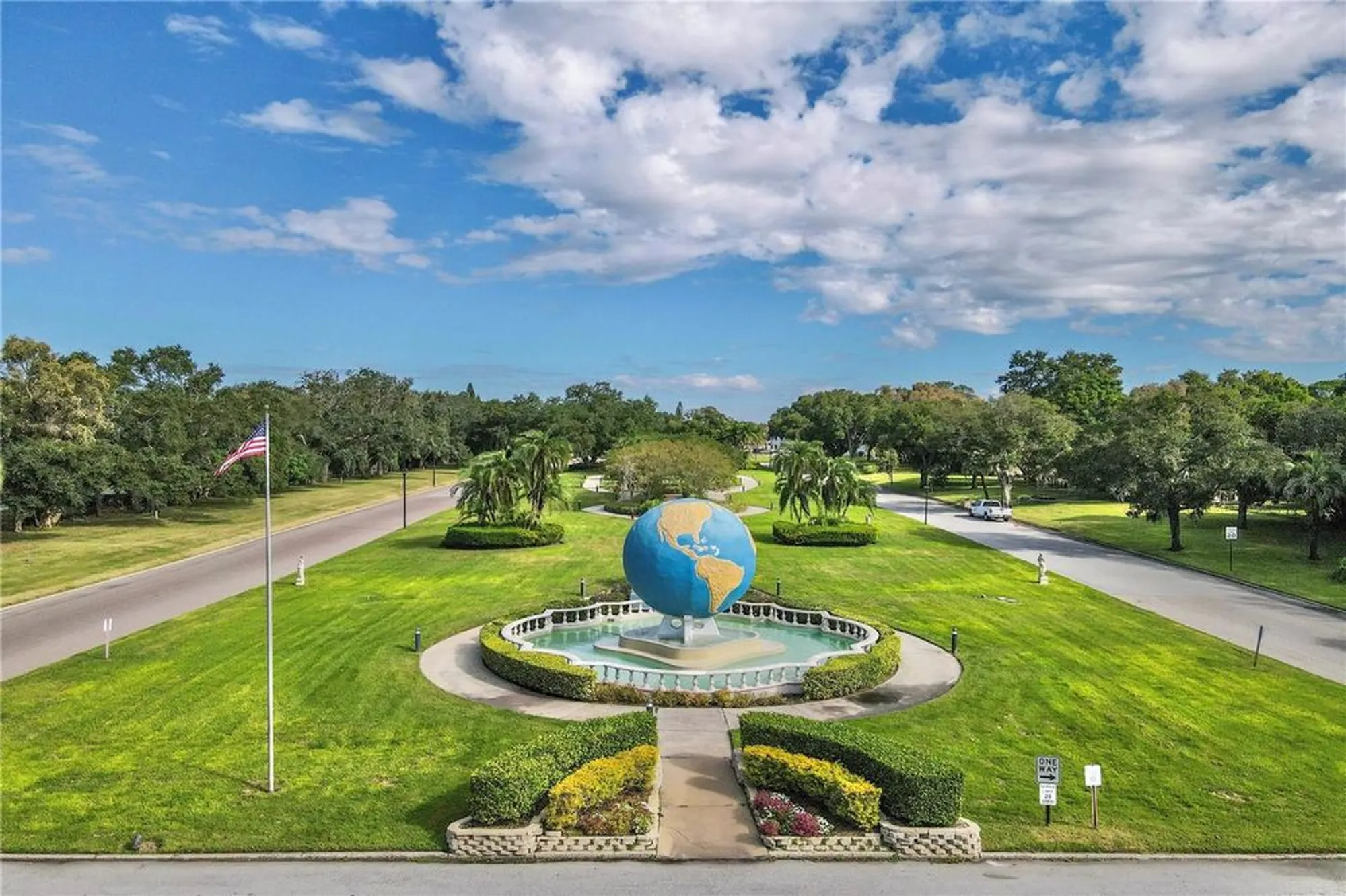 Property Slideshow image 22 of 40 | 2455 finlandia ln 39, Clearwater, FL, 33763