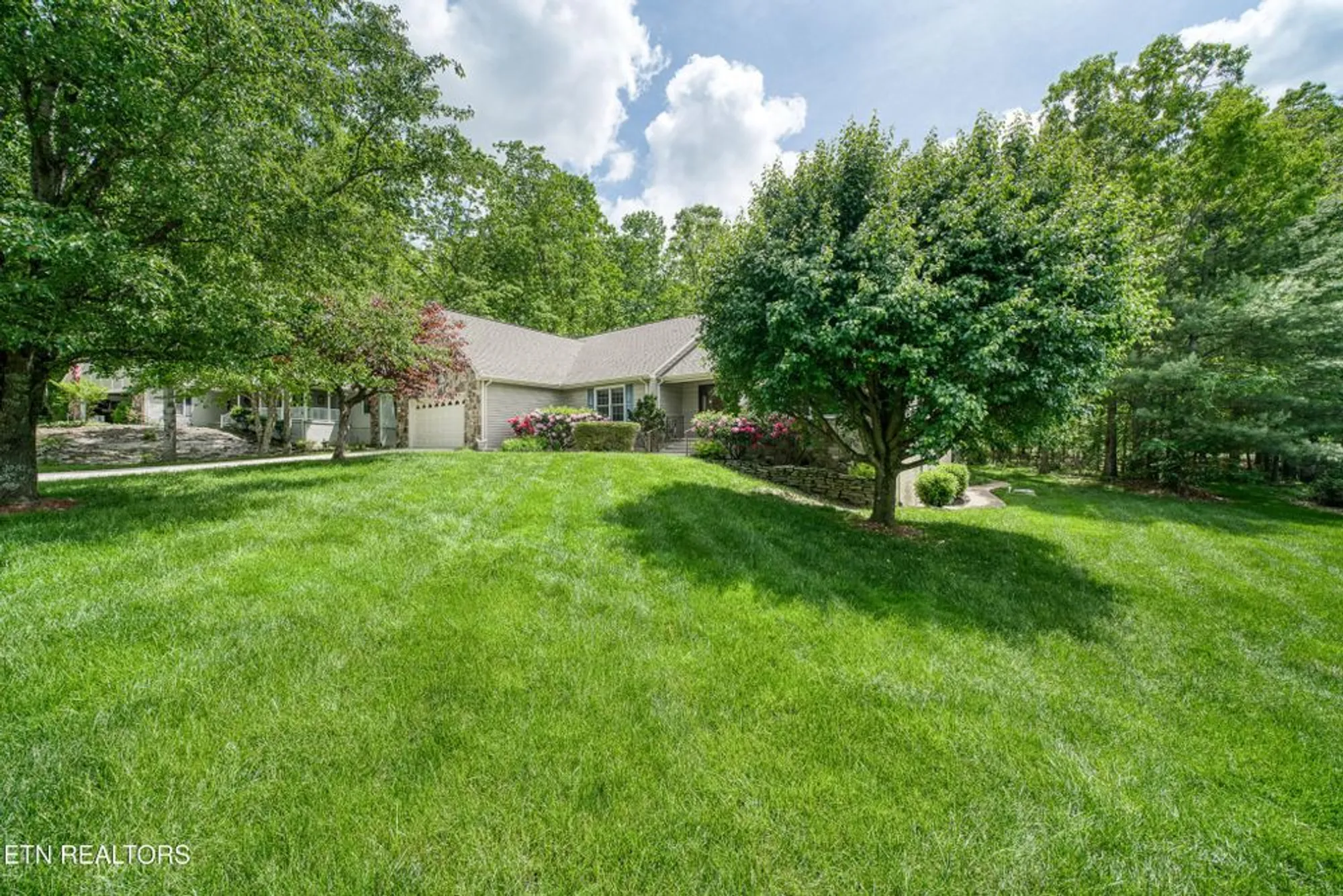 Property Slideshow image 38 of 42 | 55 loxley ln, Crossville, TN, 38558