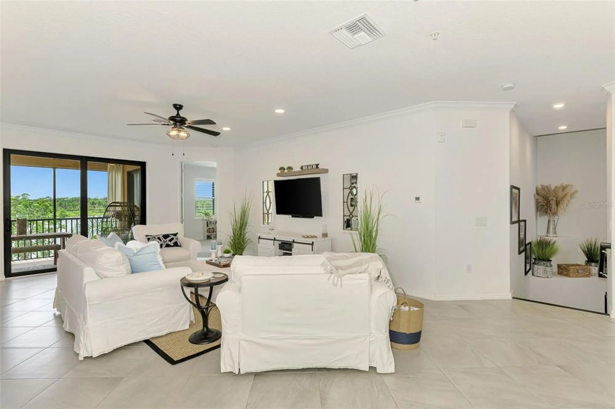 Property Slideshow image 15 of 98 | 10797 tarflower dr unit 201, Venice, FL, 34293