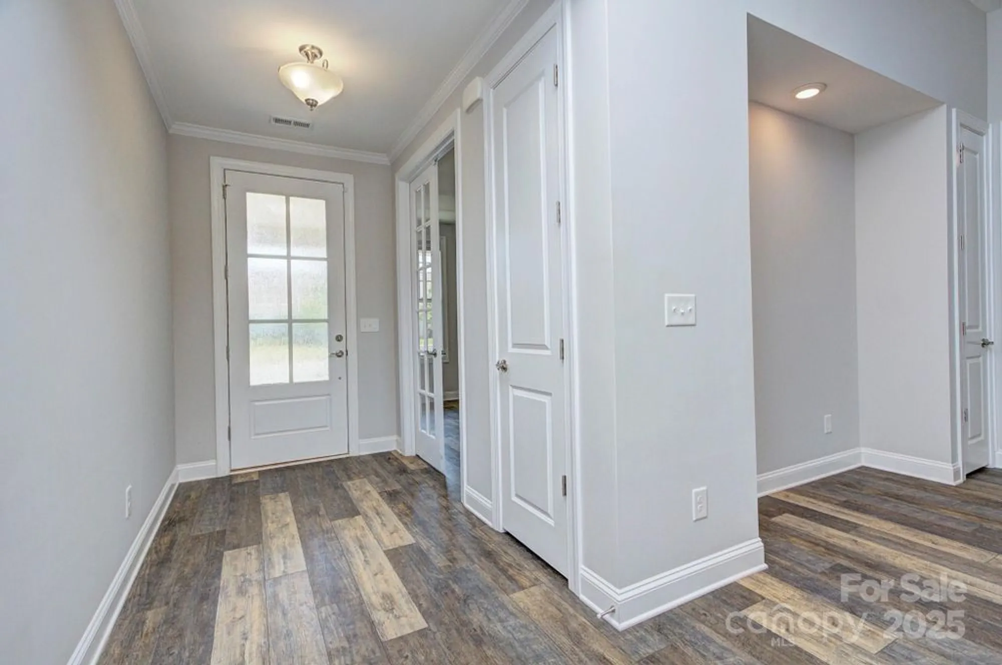 Property Slideshow image 12 of 46 | 5527 cheerful ln, Charlotte, NC, 28215