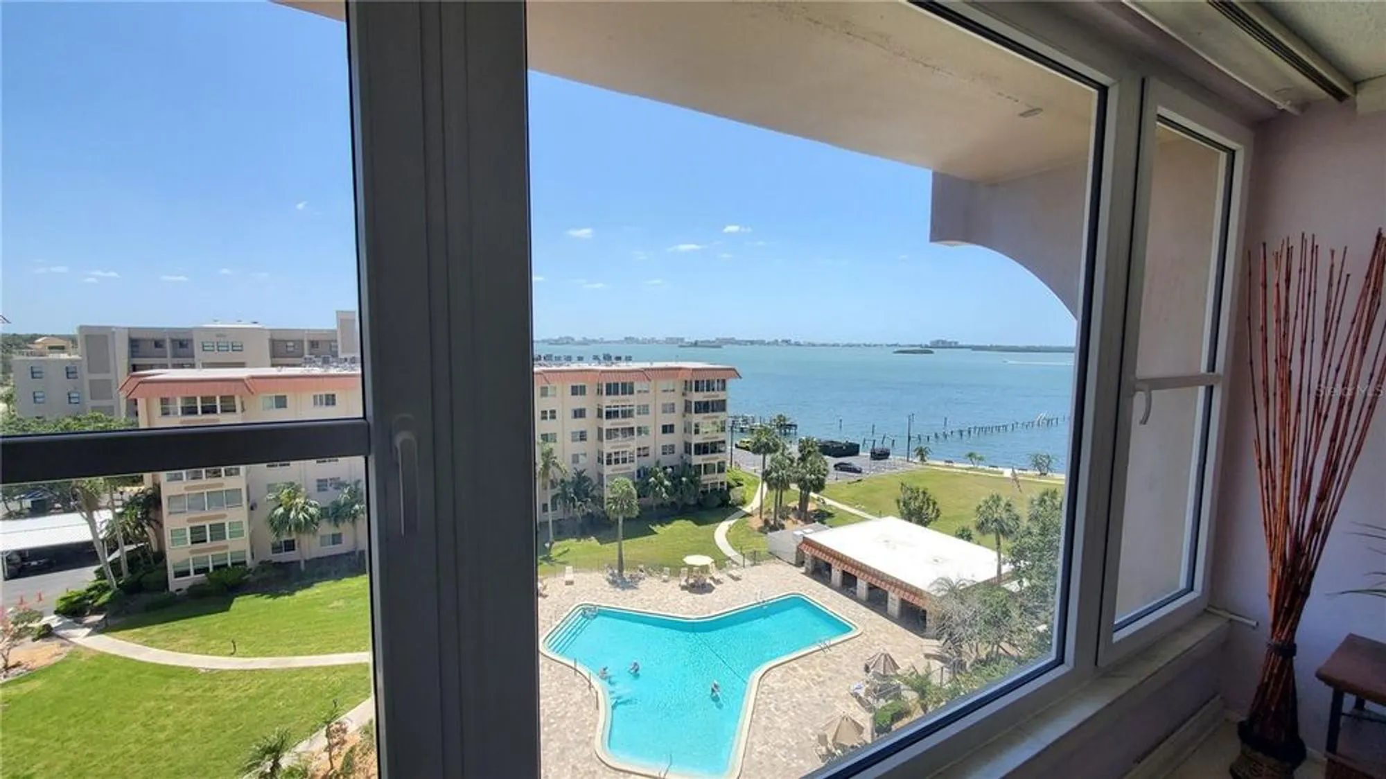 Property Slideshow image 1 of 24 | 632 edgewater dr 832, Dunedin, FL, 34698