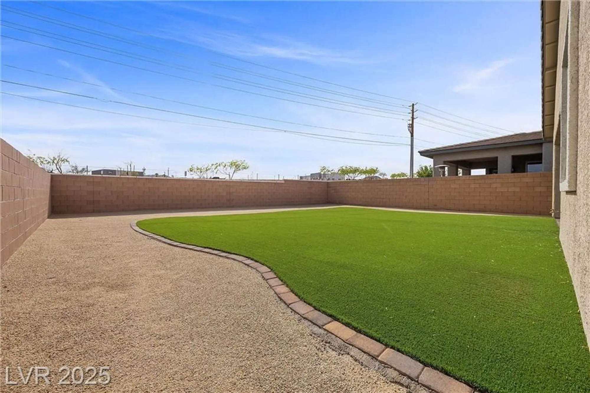 Property Slideshow image 36 of 70 | 732 rosewater dr, Henderson, NV, 89011