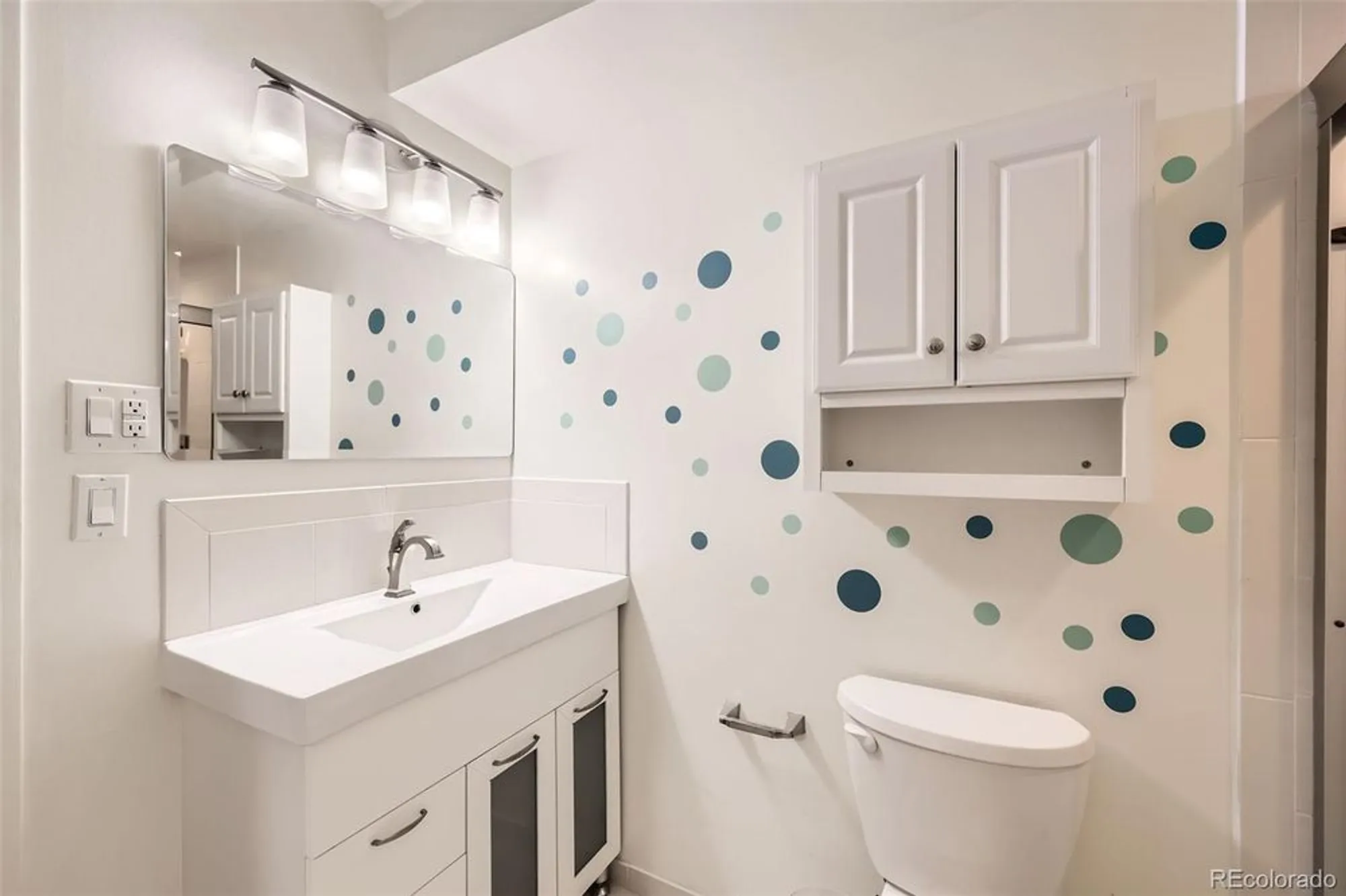 Property Slideshow image 24 of 32 | 9335 e center ave 4b, Denver, CO, 80247