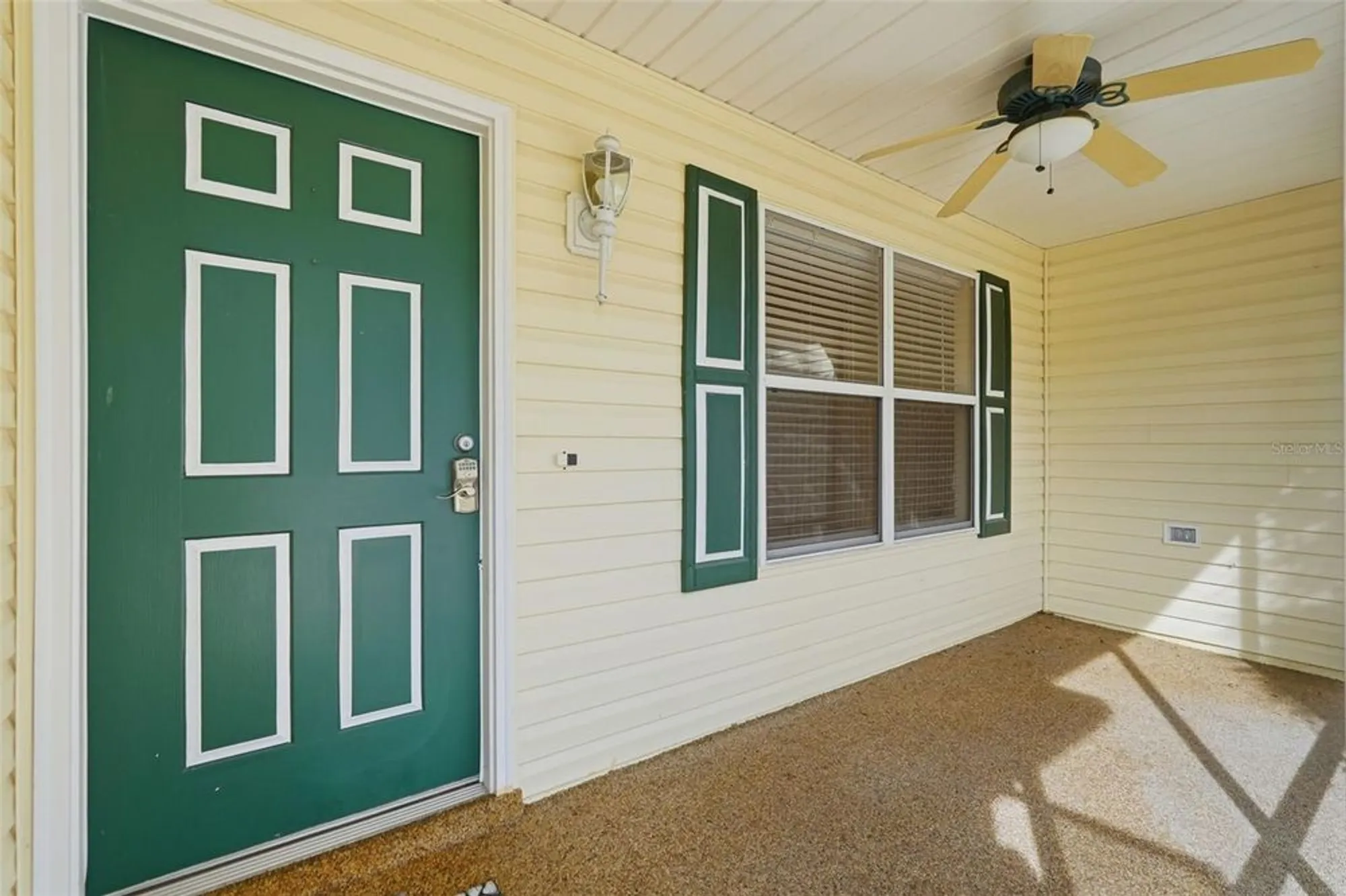 Property Slideshow image 8 of 69 | 17985 se 92nd amory ave, The Villages, FL, 32162