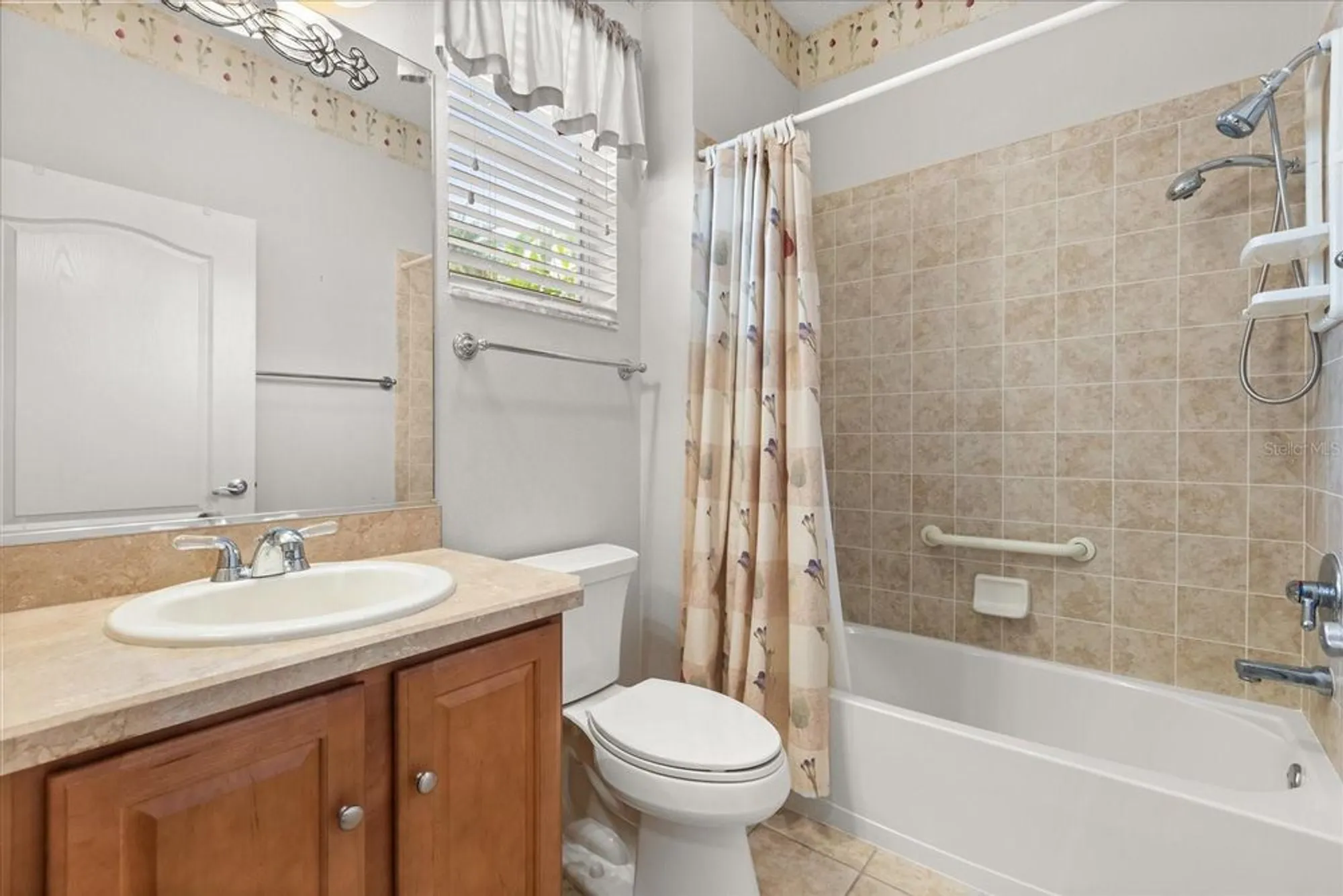 Property Slideshow image 16 of 28 | 1424 irwin way, The Villages, FL, 32162