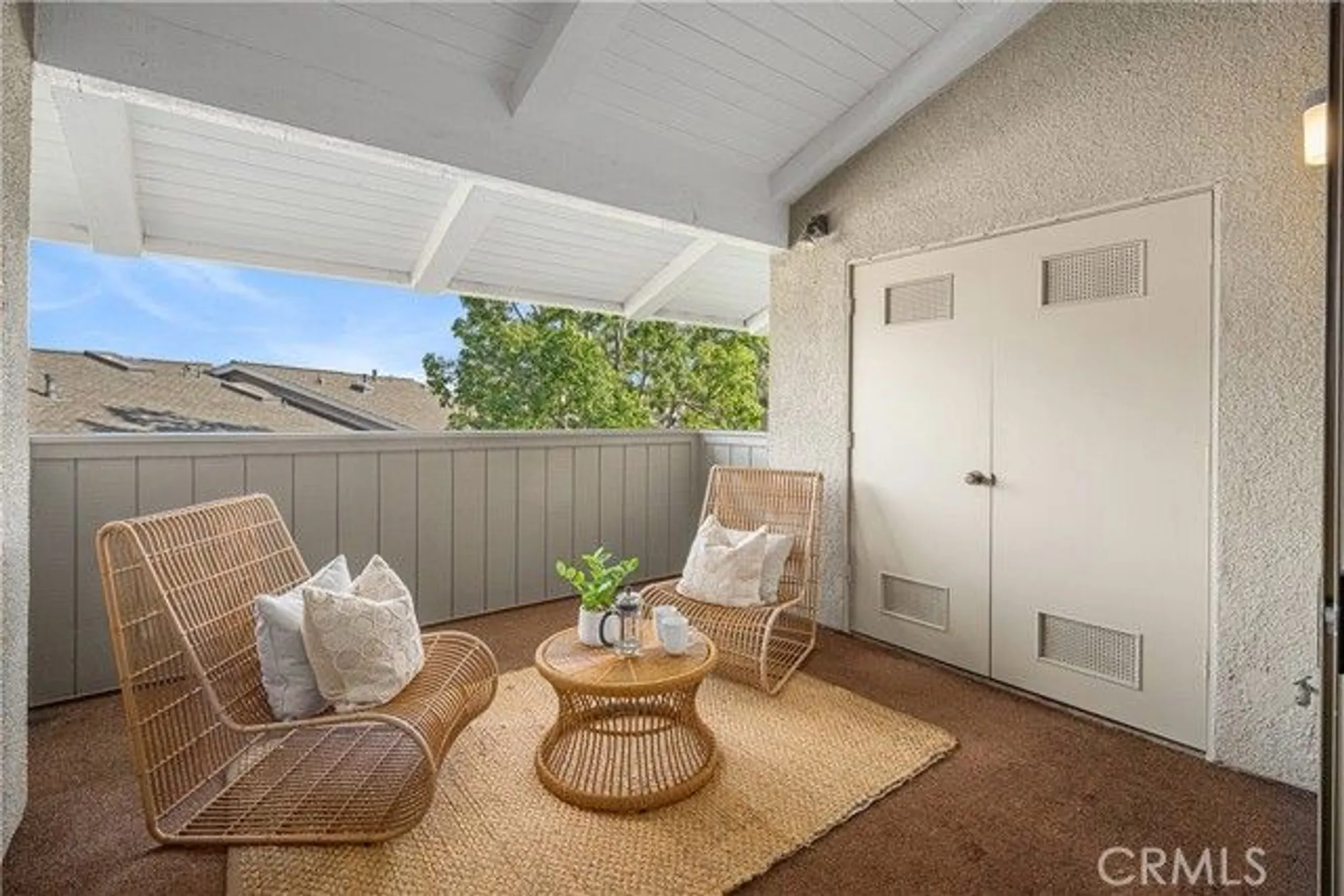 Property Slideshow image 7 of 32 | 8777 tulare dr unit 411h, Huntington Beach, CA, 92646