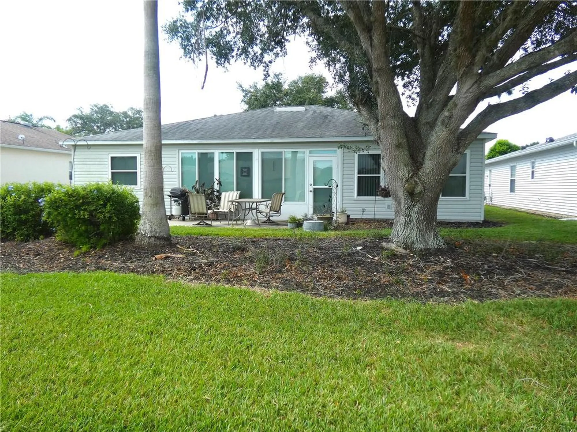 Property Slideshow image 6 of 39 | 751 old oaks ln, Leesburg, FL, 34748