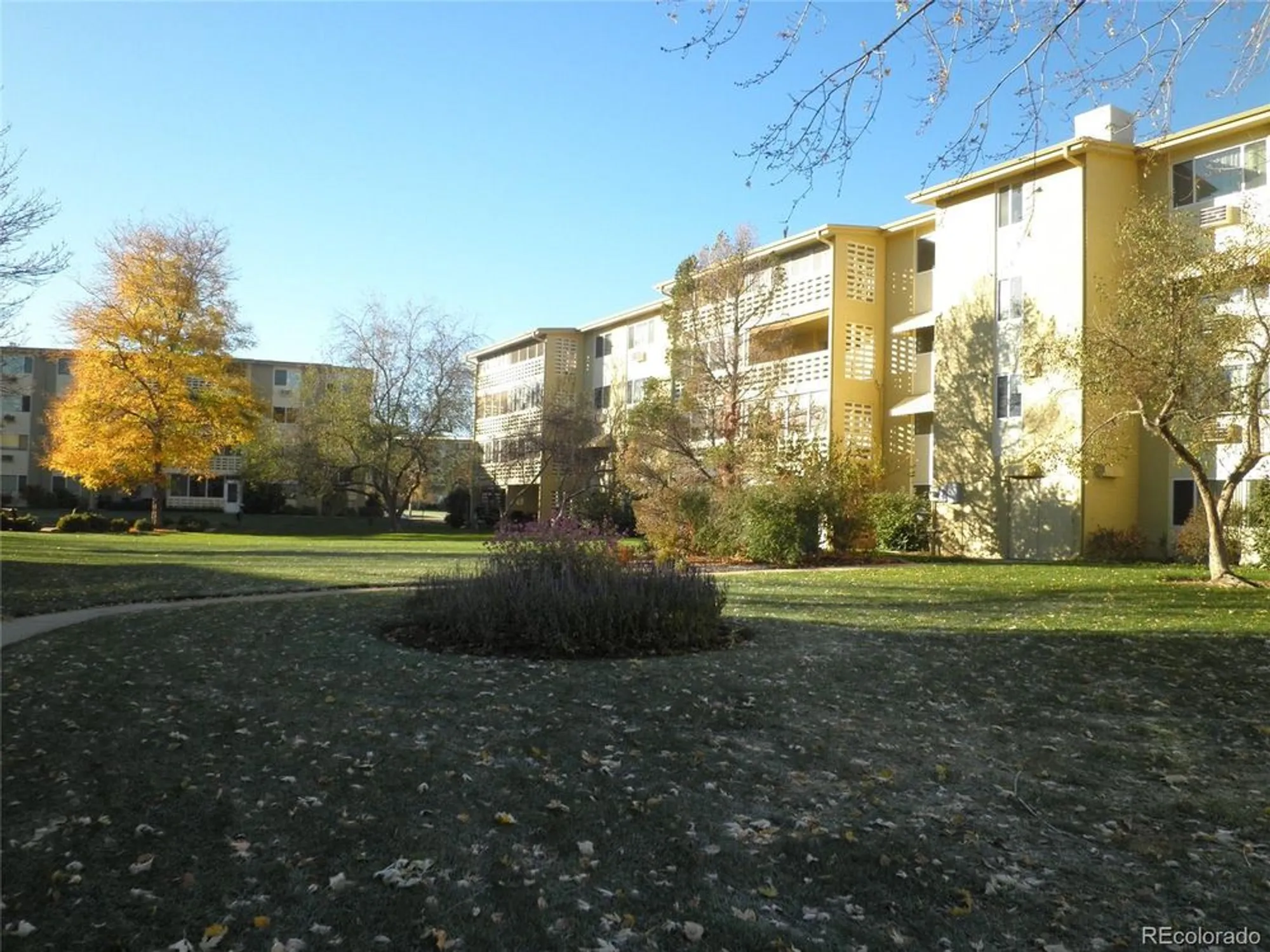 Property Slideshow image 20 of 50 | 610 s alton way apt 8d, Denver, CO, 80247