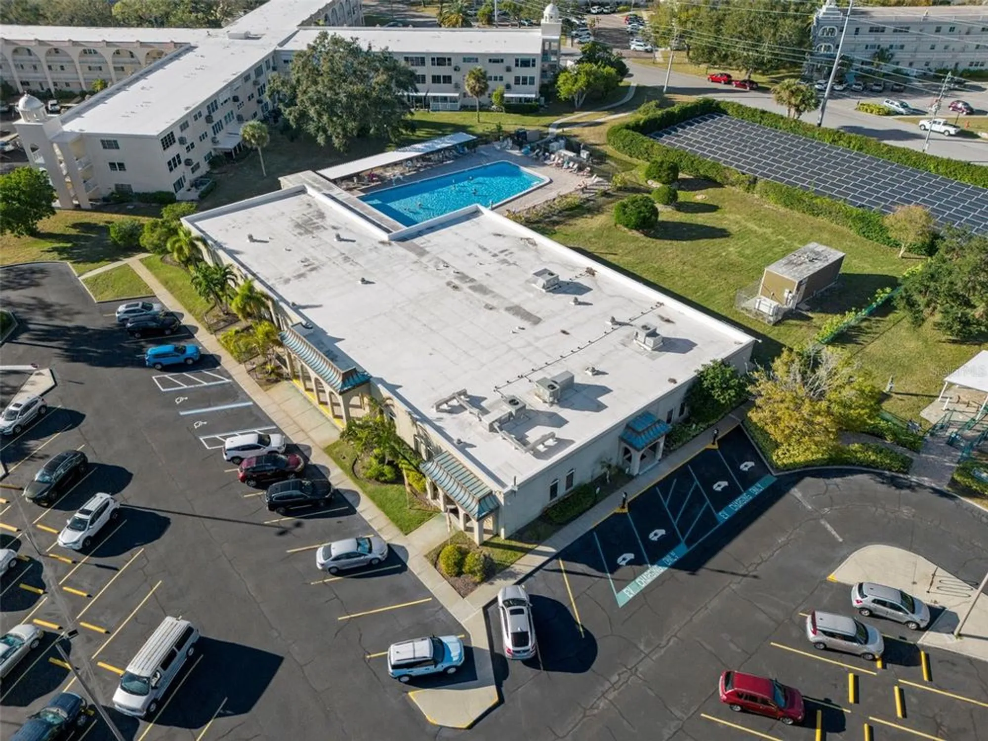 Property Slideshow image 42 of 61 | 2440 world parkway blvd 38, Clearwater, FL, 33763