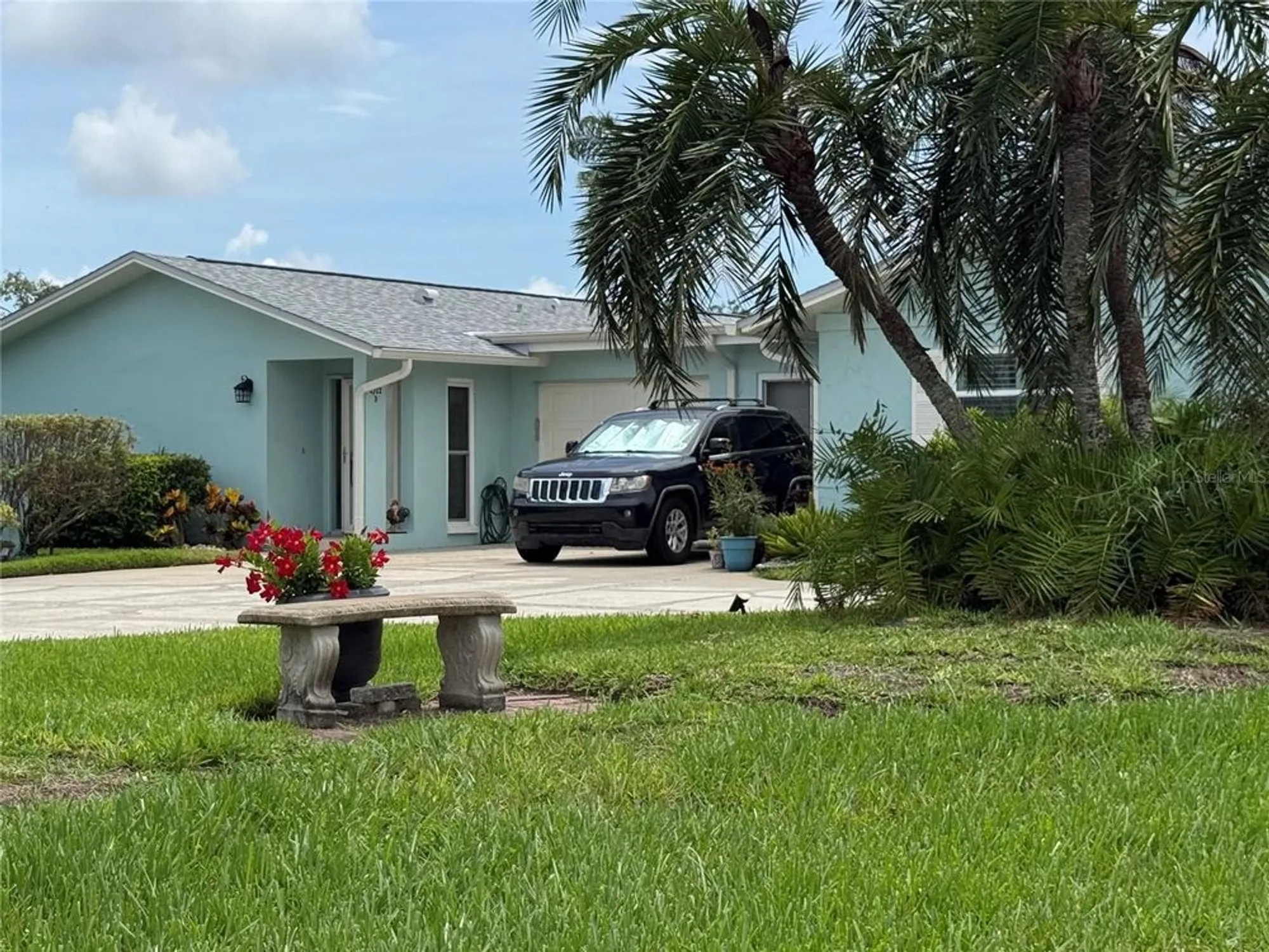 Property Slideshow image 43 of 51 | 2722 sherbrooke ln d, Palm Harbor, FL, 34684