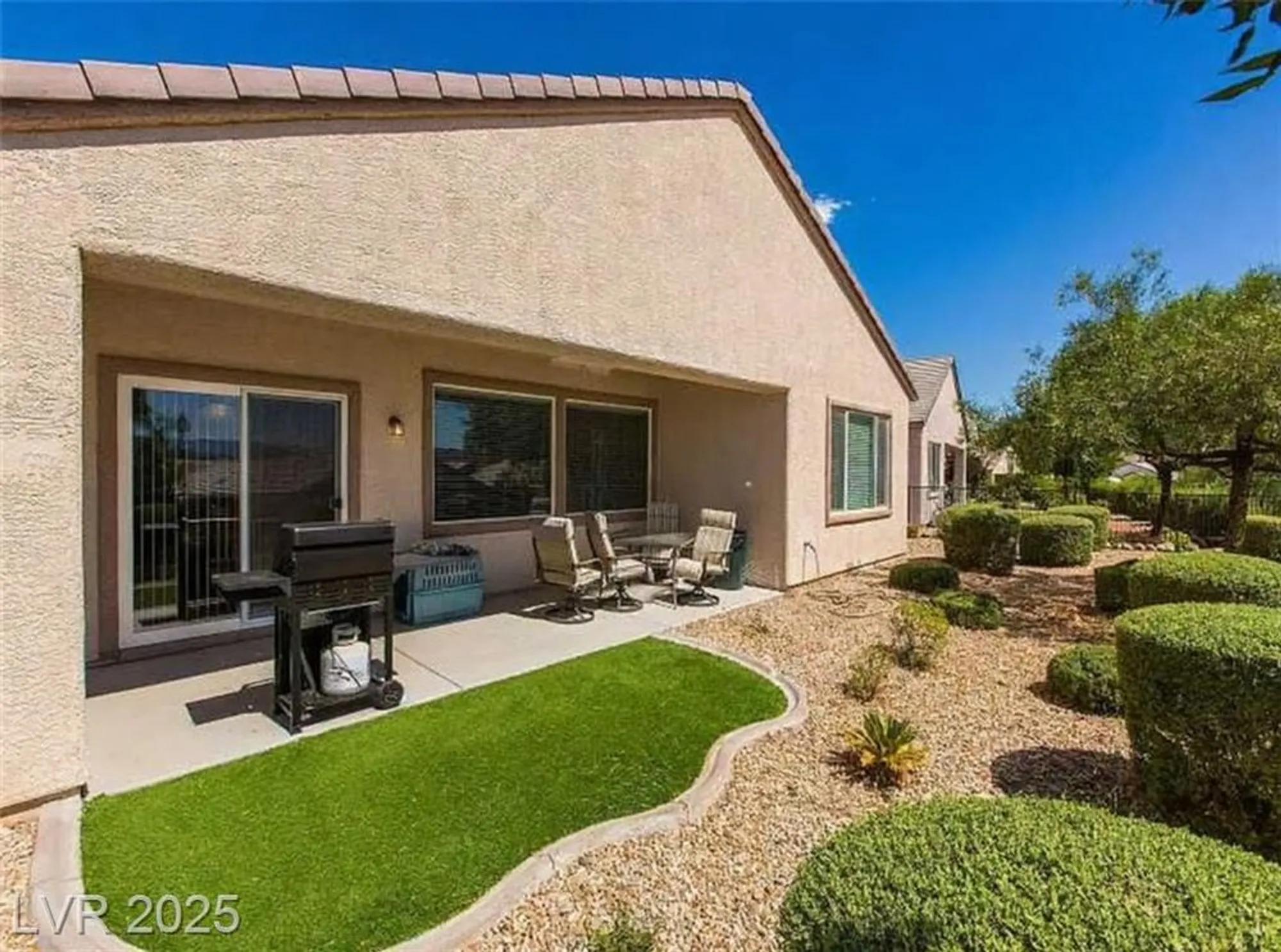 Property Slideshow image 2 of 17 | 2473 luminous stars st, Henderson, NV, 89044