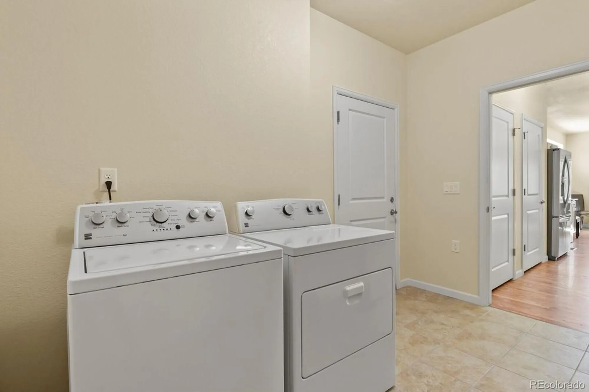 Property Slideshow image 15 of 22 | 12672 madison ct, Thornton, CO, 80241