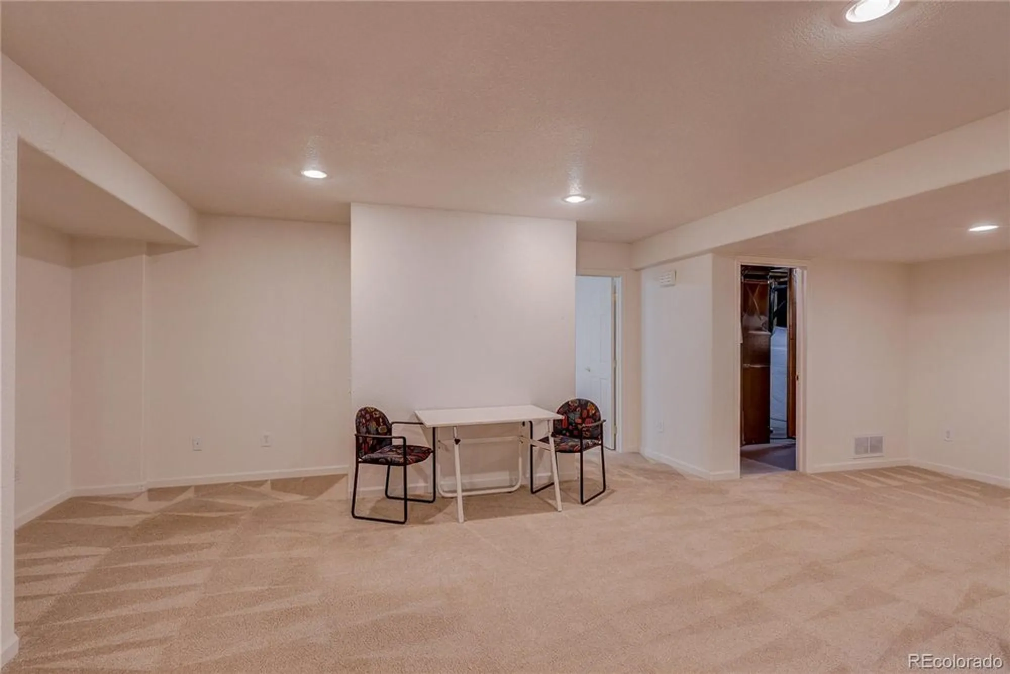 Property Slideshow image 29 of 45 | 22460 e heritage pkwy, Aurora, CO, 80016