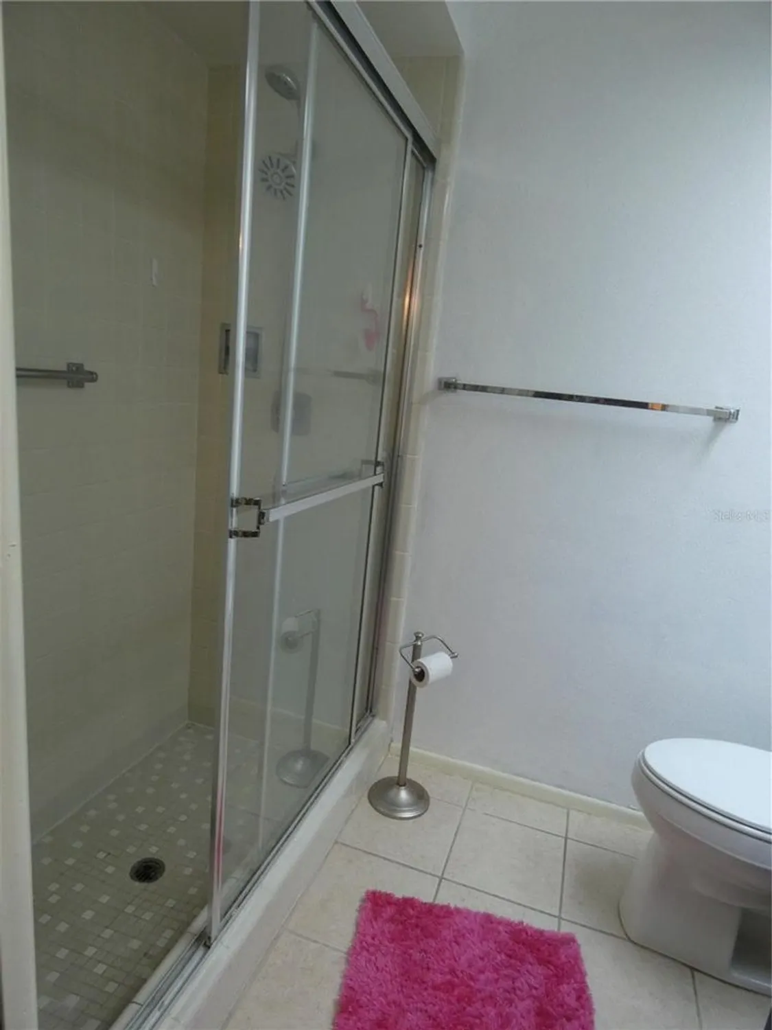 Property Slideshow image 29 of 33 | 11231 dollar lake dr apt 6, Port Richey, FL, 34668