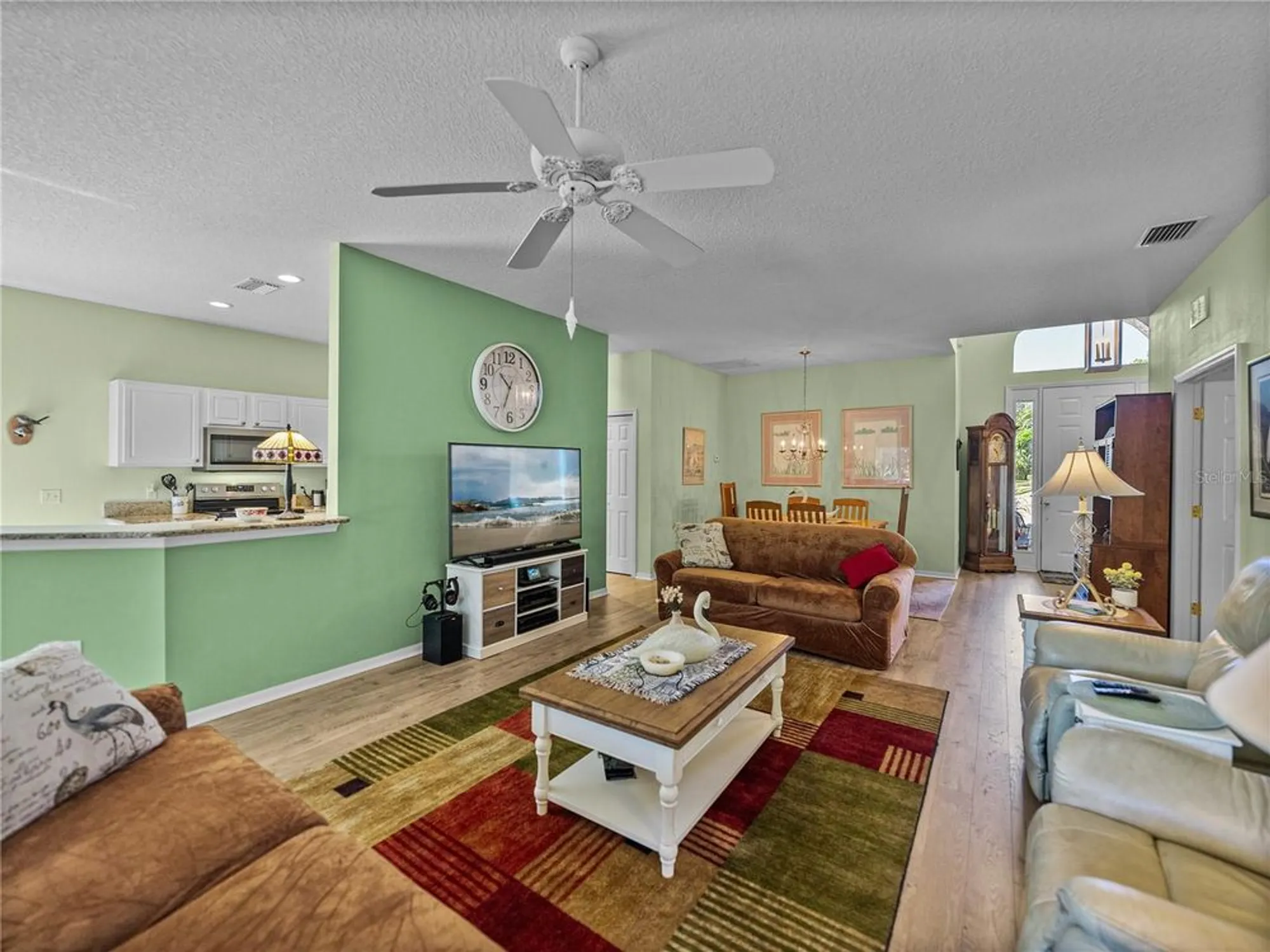 Property Slideshow image 18 of 100 | 4184 aberdeen ln, Lake Wales, FL, 33859