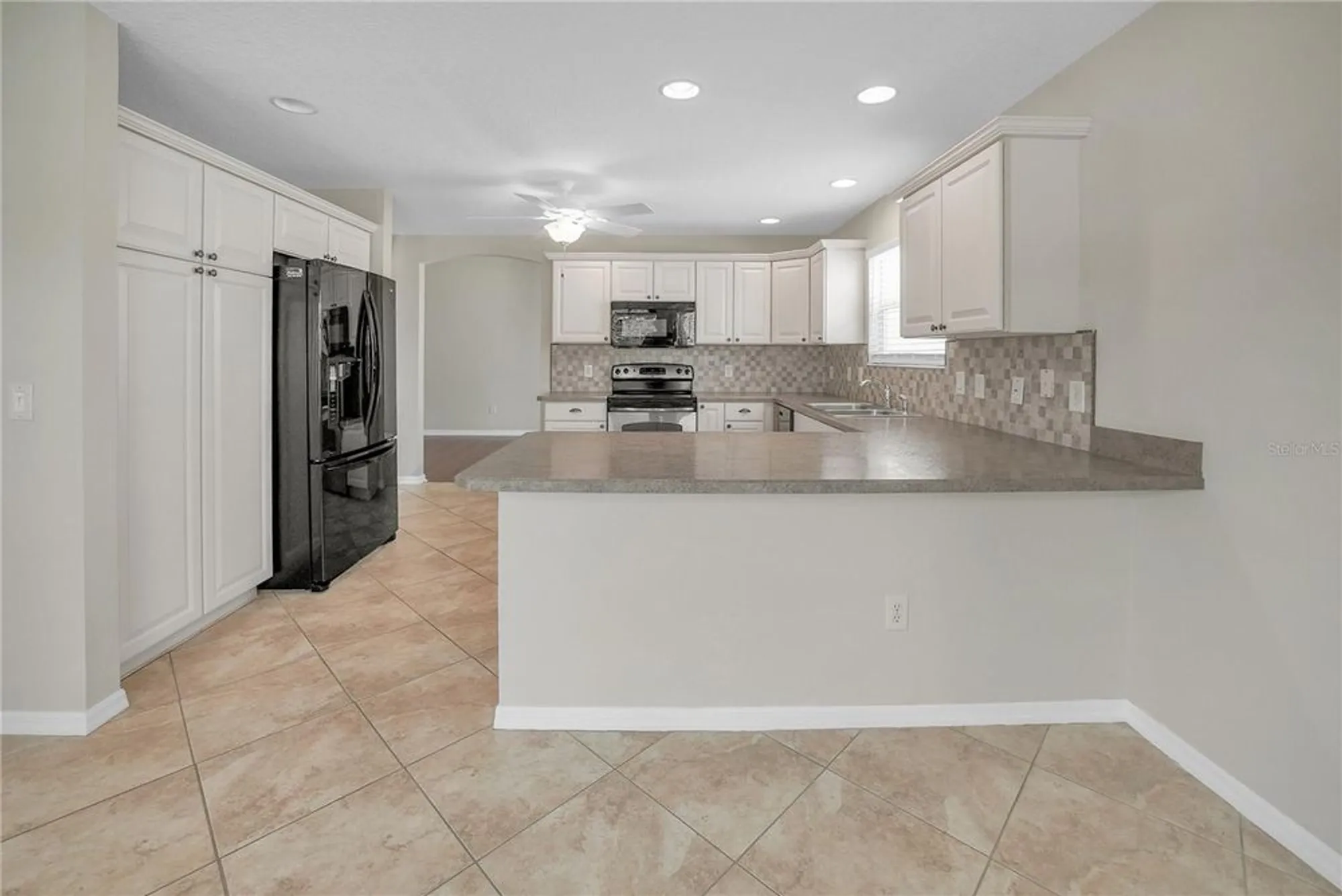 Property Slideshow image 15 of 45 | 879 astor way, The Villages, FL, 32162