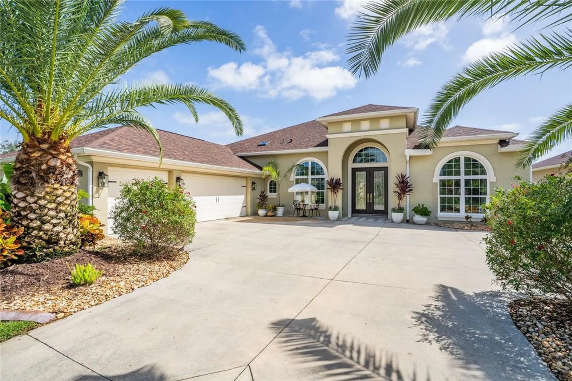 Property Slideshow image 3 of 41 | 513 luna bella ln, New Smyrna Beach, FL, 32168