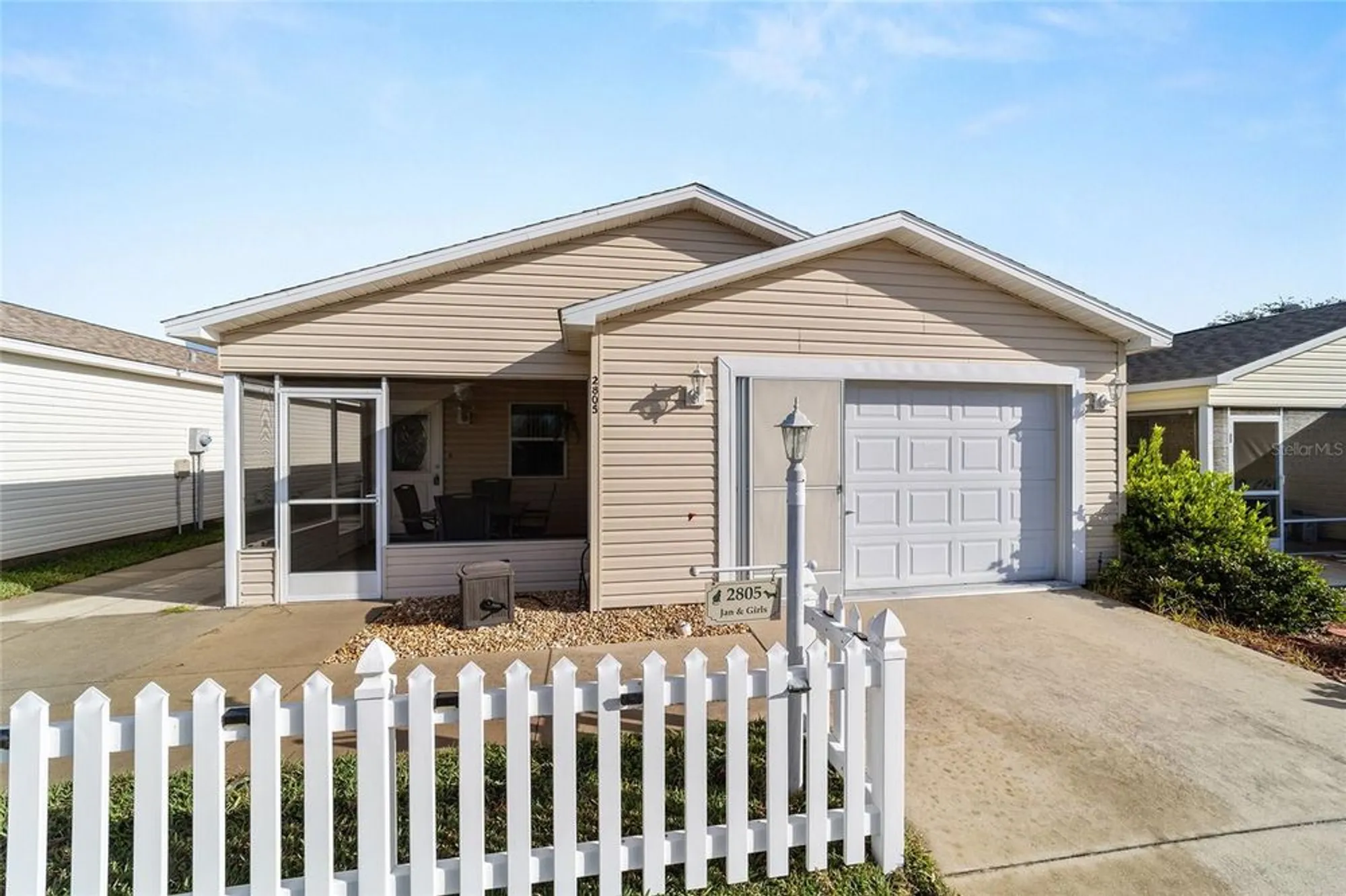 Property Slideshow image 34 of 45 | 2805 burgos dr, The Villages, FL, 32162