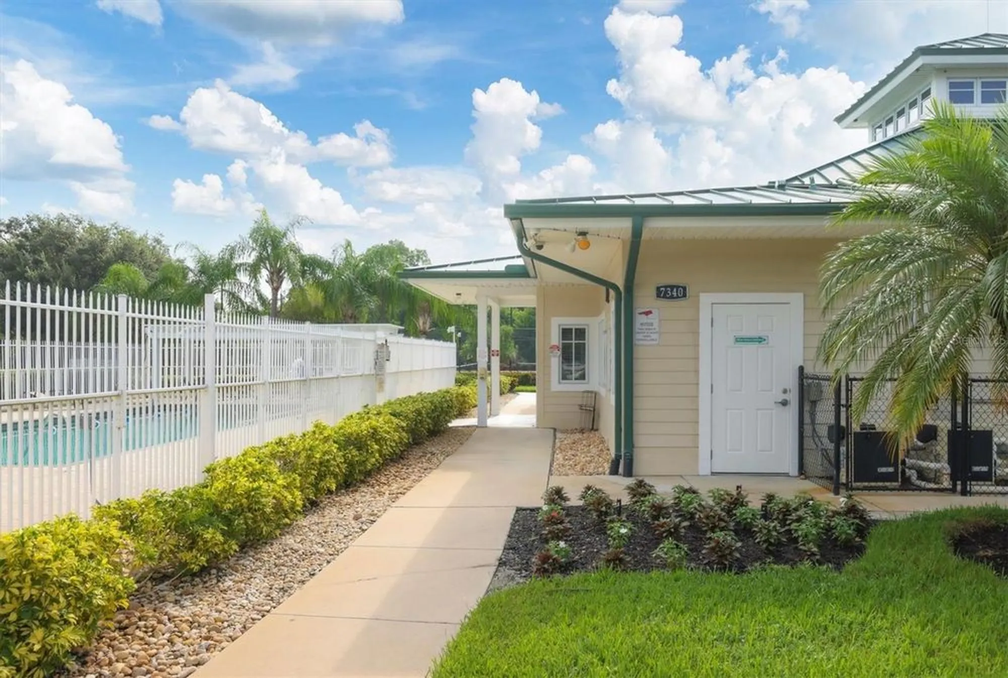 Property Slideshow image 32 of 55 | 7133 cedar hollow cir # 22-102, Bradenton, FL, 34203