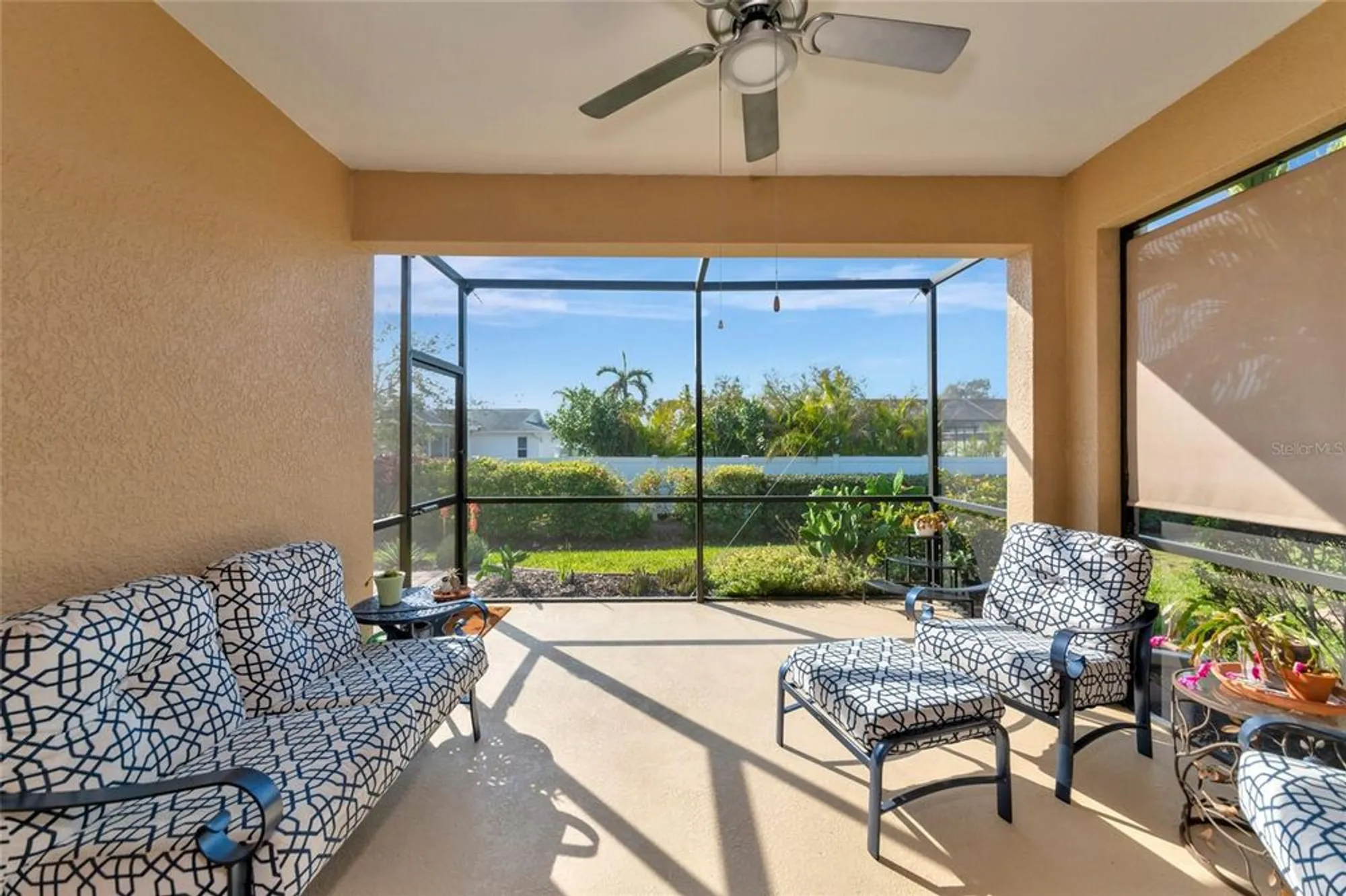 Property Slideshow image 29 of 43 | 6907 costa bella dr, Bradenton, FL, 34209