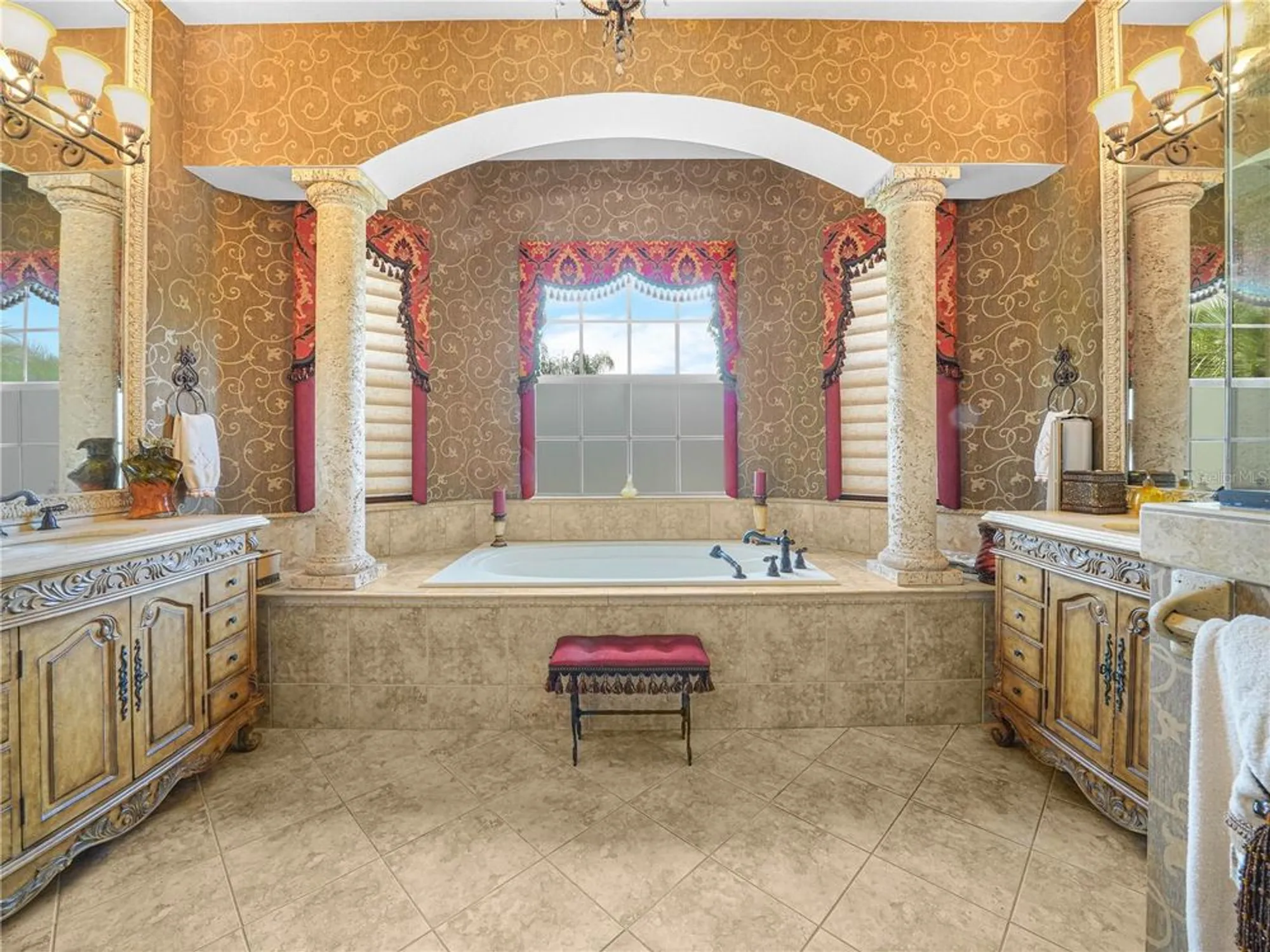Property Slideshow image 32 of 72 | 5200 pebble beach blvd, Winter Haven, FL, 33884