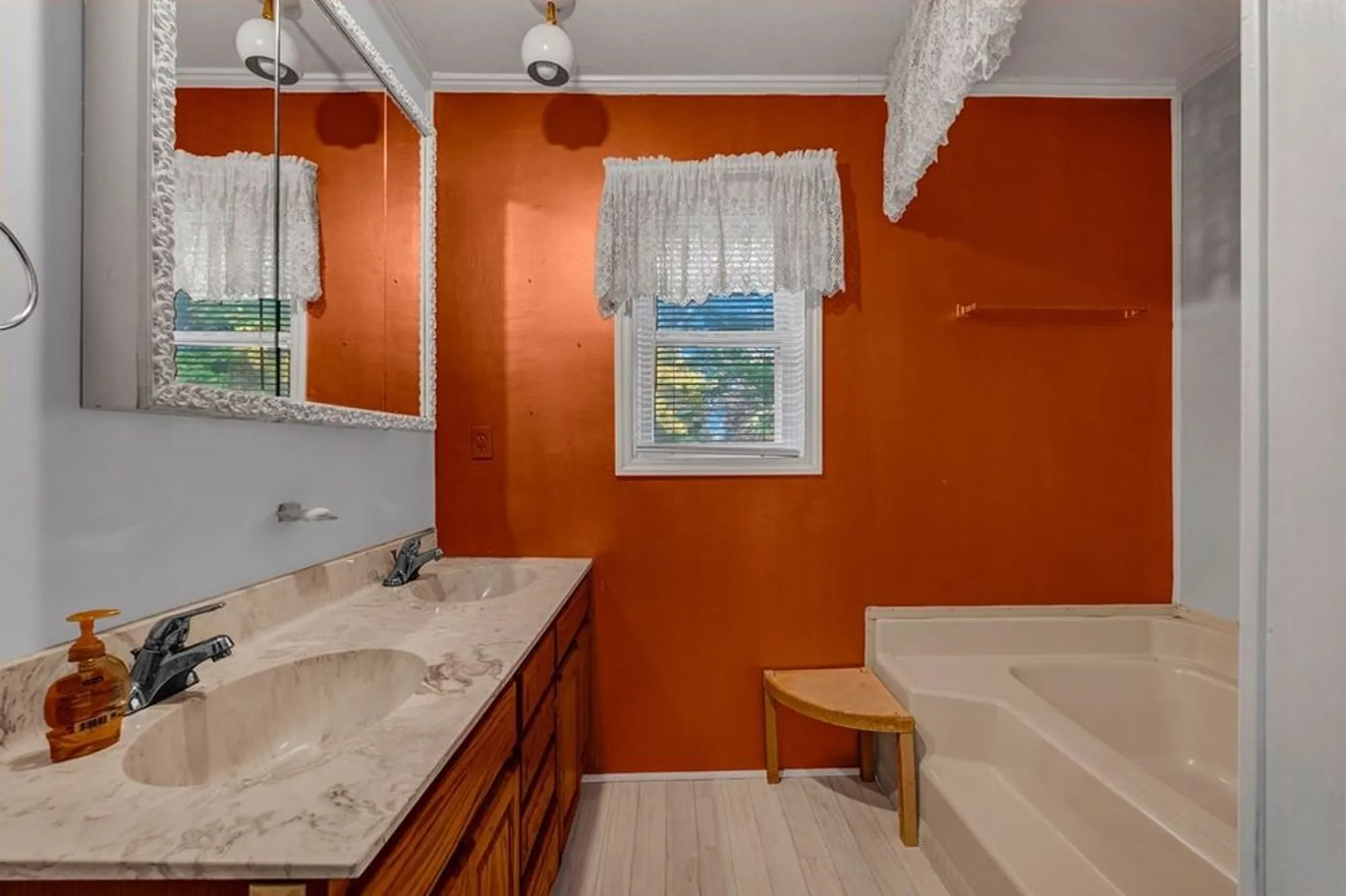 Property Slideshow image 18 of 24 | 313 rugby rd, Crossville, TN, 38558