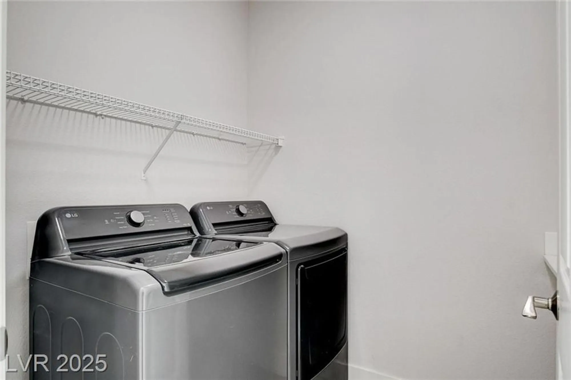 Property Slideshow image 37 of 57 | 10623 riva de fiore ave, Las Vegas, NV, 89135