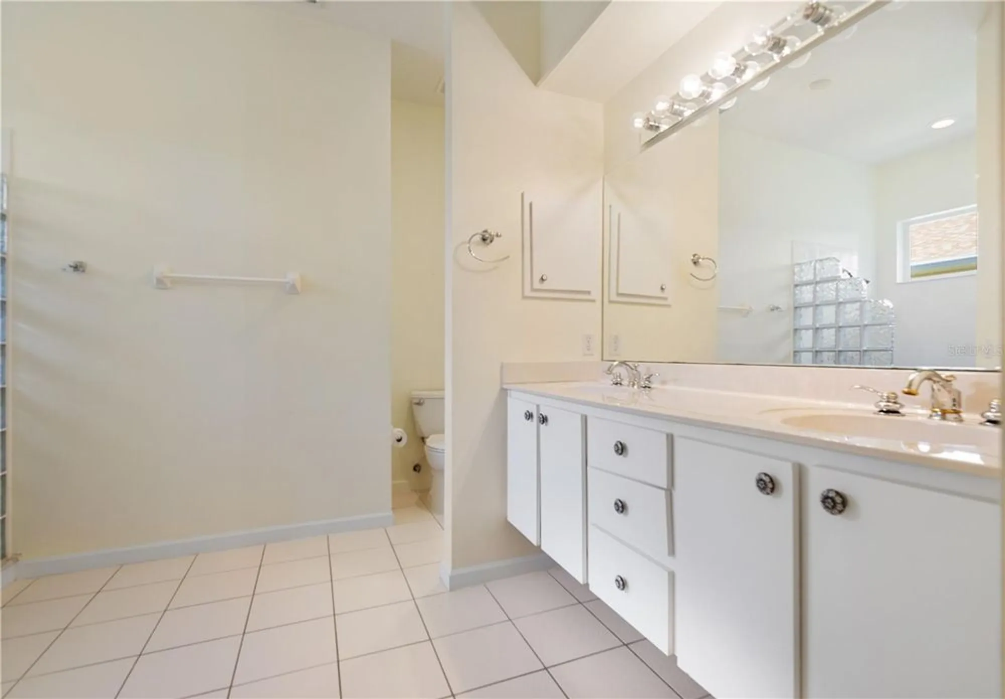 Property Slideshow image 34 of 50 | 1318 asher ct, Ormond Beach, FL, 32174