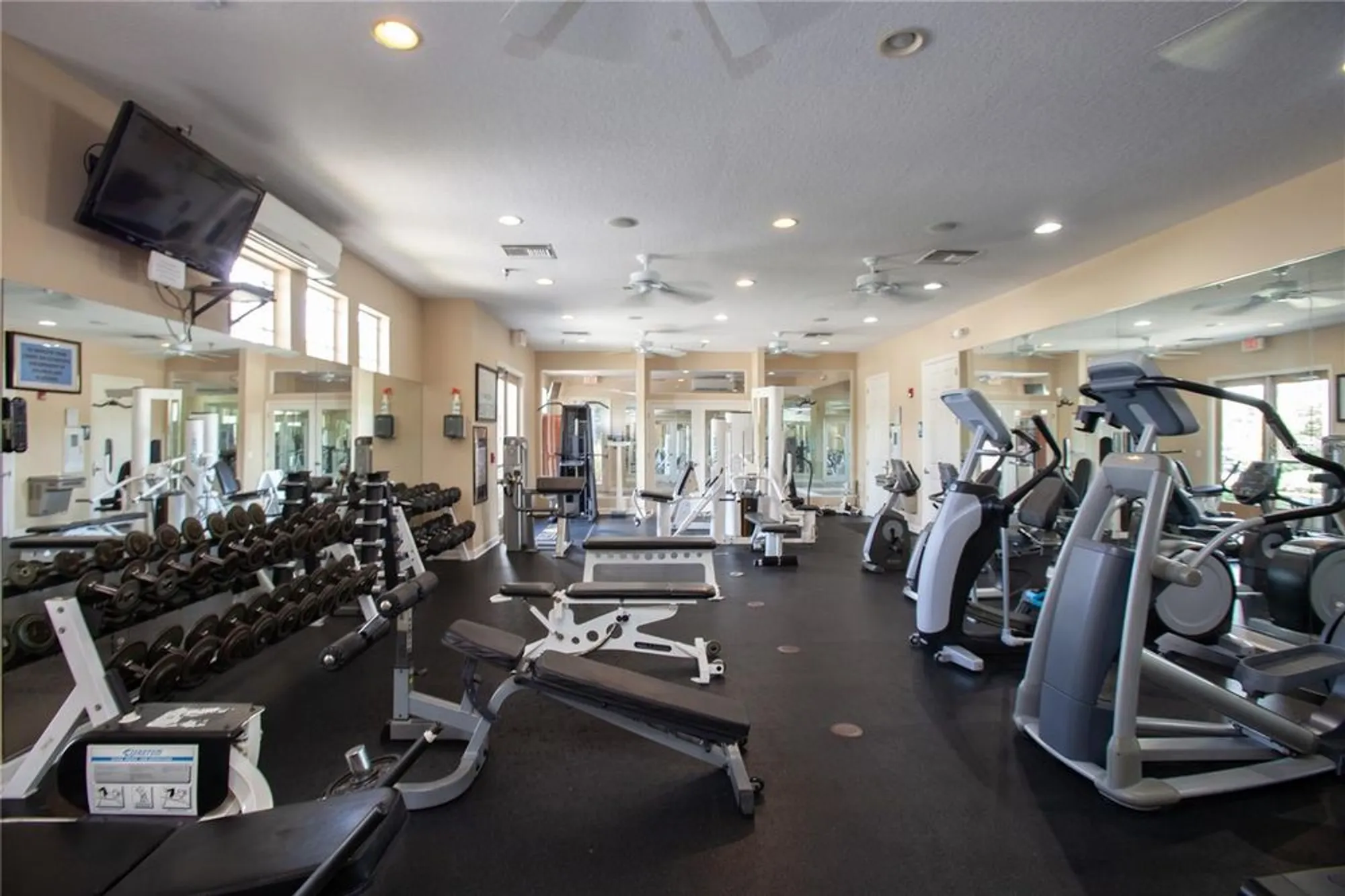 Property Slideshow image 55 of 89 | 2529 sandy hill ct, Holiday, FL, 34691