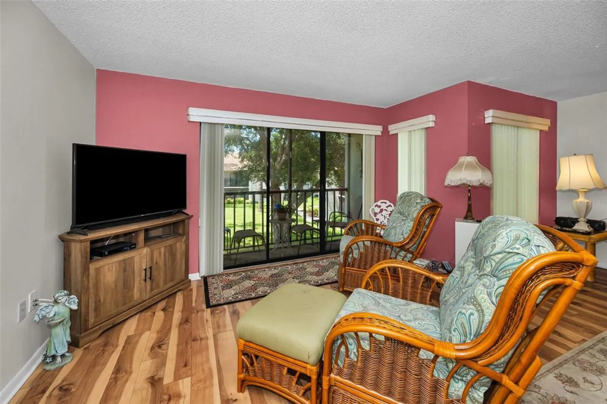 Property Slideshow image 12 of 65 | 2666 pine ridge way c2, Palm Harbor, FL, 34684