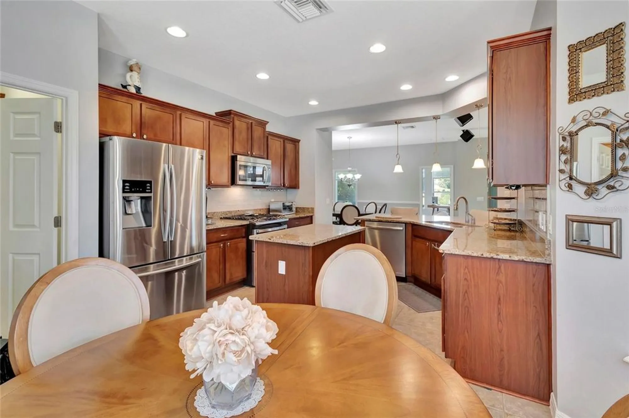 Property Slideshow image 15 of 51 | 109 falling acorn ave, Groveland, FL, 34736