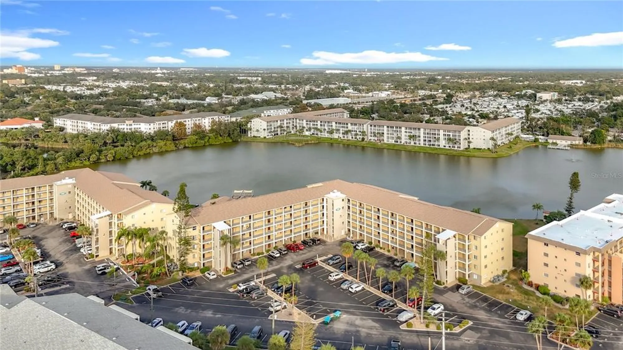 Property Slideshow image 43 of 51 | 3783 lake bayshore dr # h404, Bradenton, FL, 34205