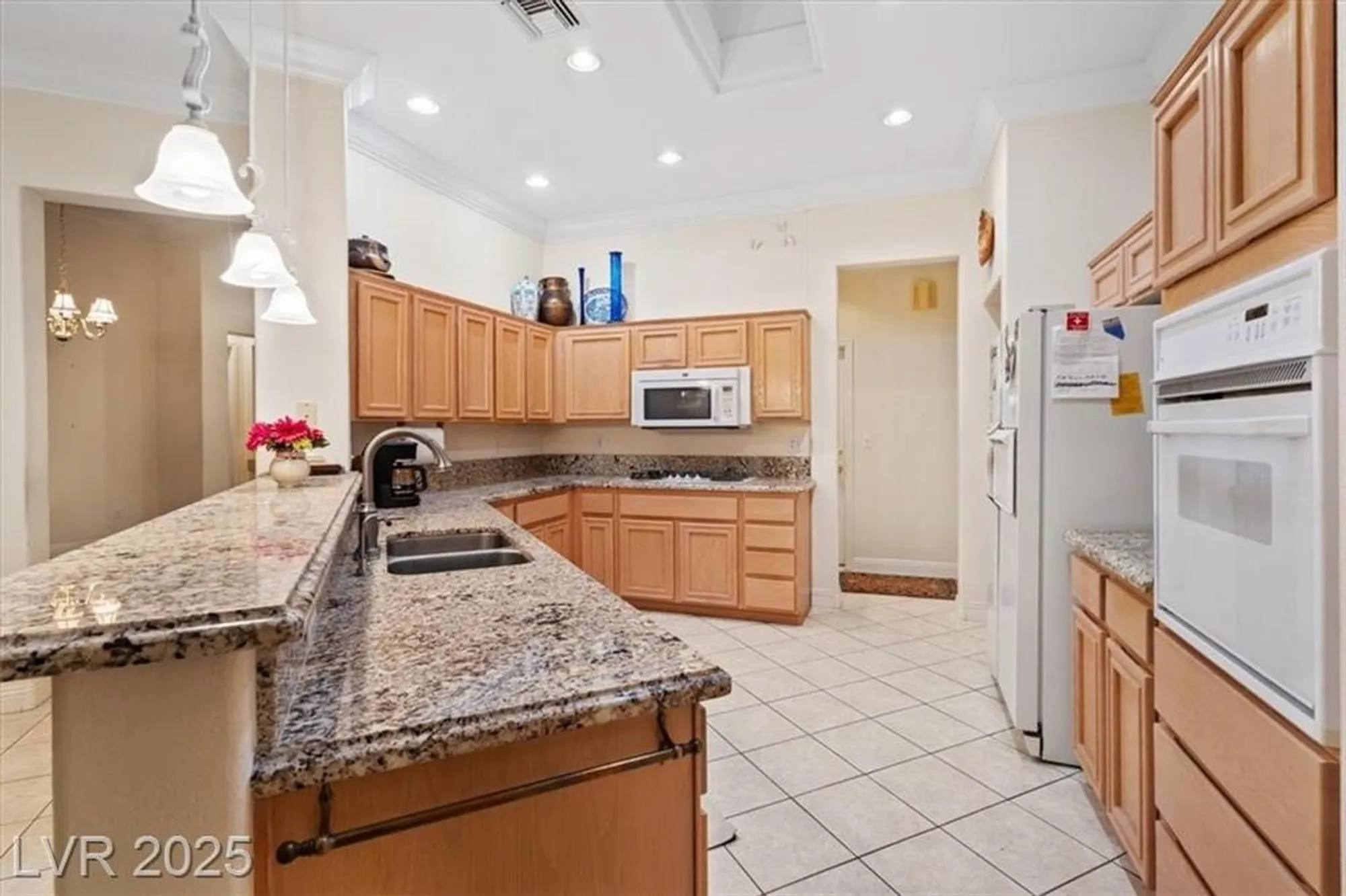 Property Slideshow image 15 of 32 | 10312 bent brook pl, Las Vegas, NV, 89134