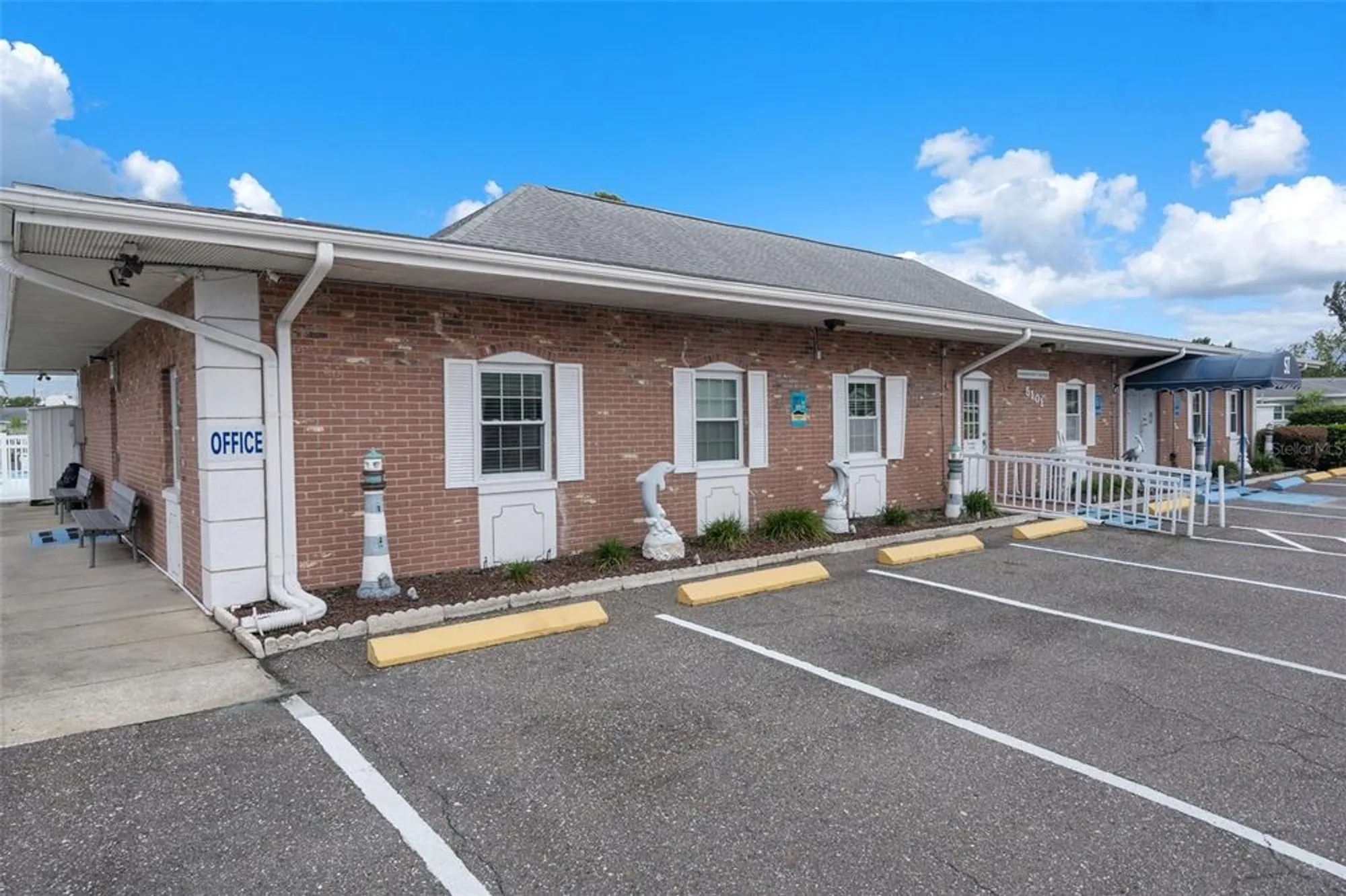 Property Slideshow image 48 of 59 | 10008 daffodil st 186, Pinellas Park, FL, 33782