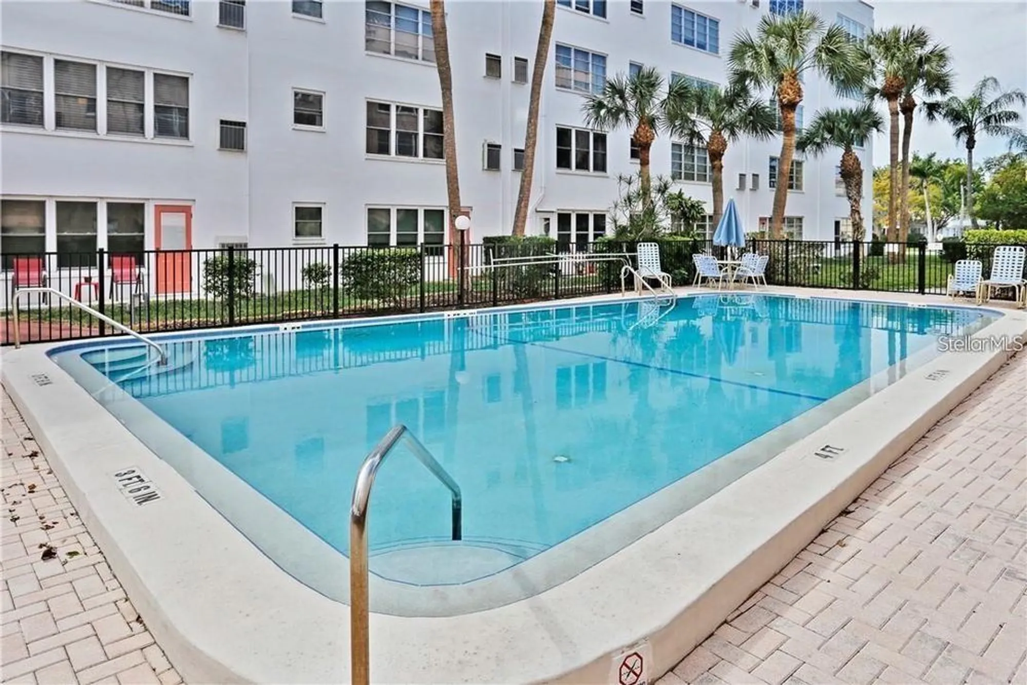 Property Slideshow image 11 of 40 | 5521 80th st n unit 503, St Petersburg, FL, 33709