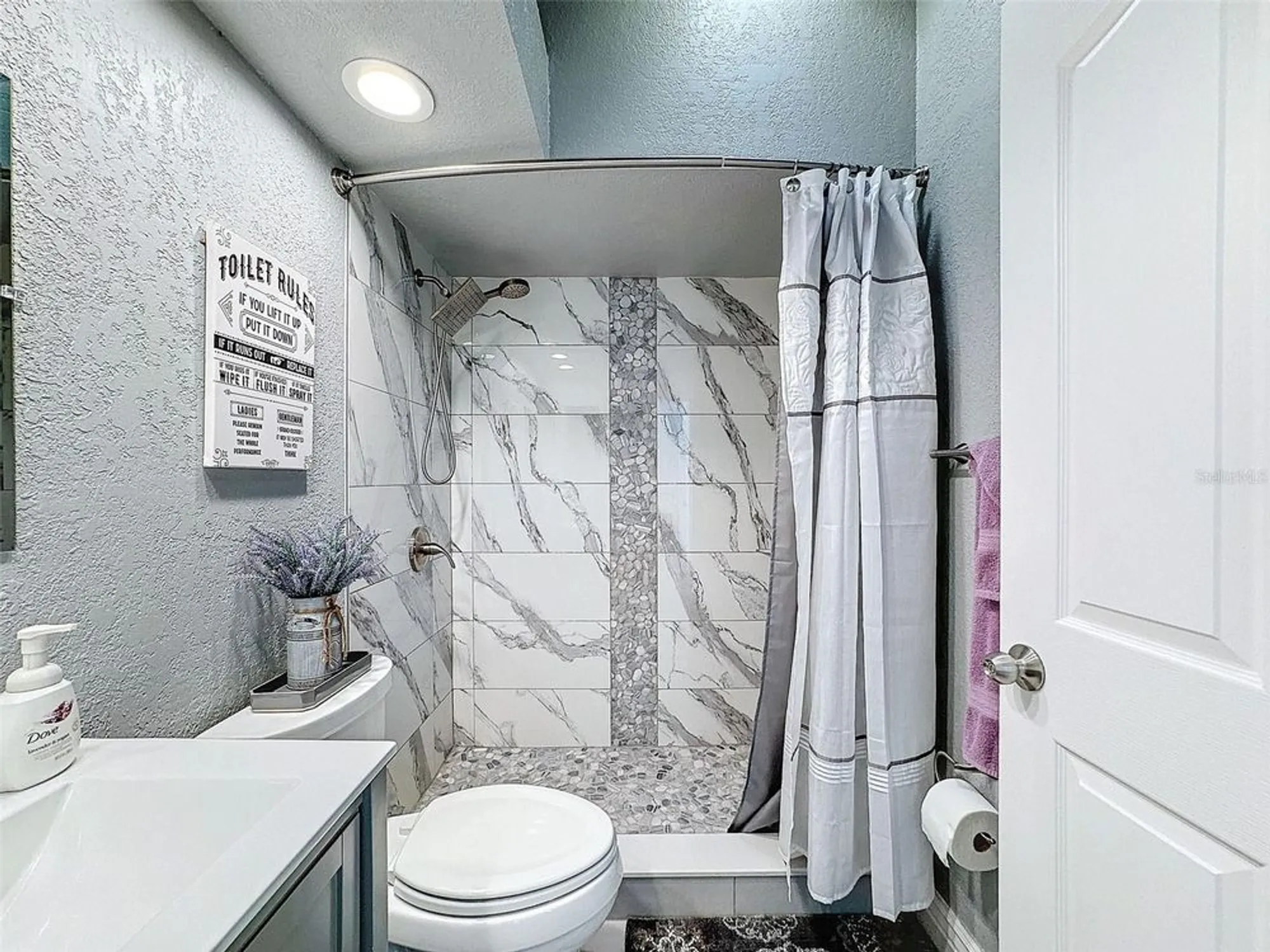 Property Slideshow image 29 of 57 | 11723 foxworth ln, New Port Richey, FL, 34654