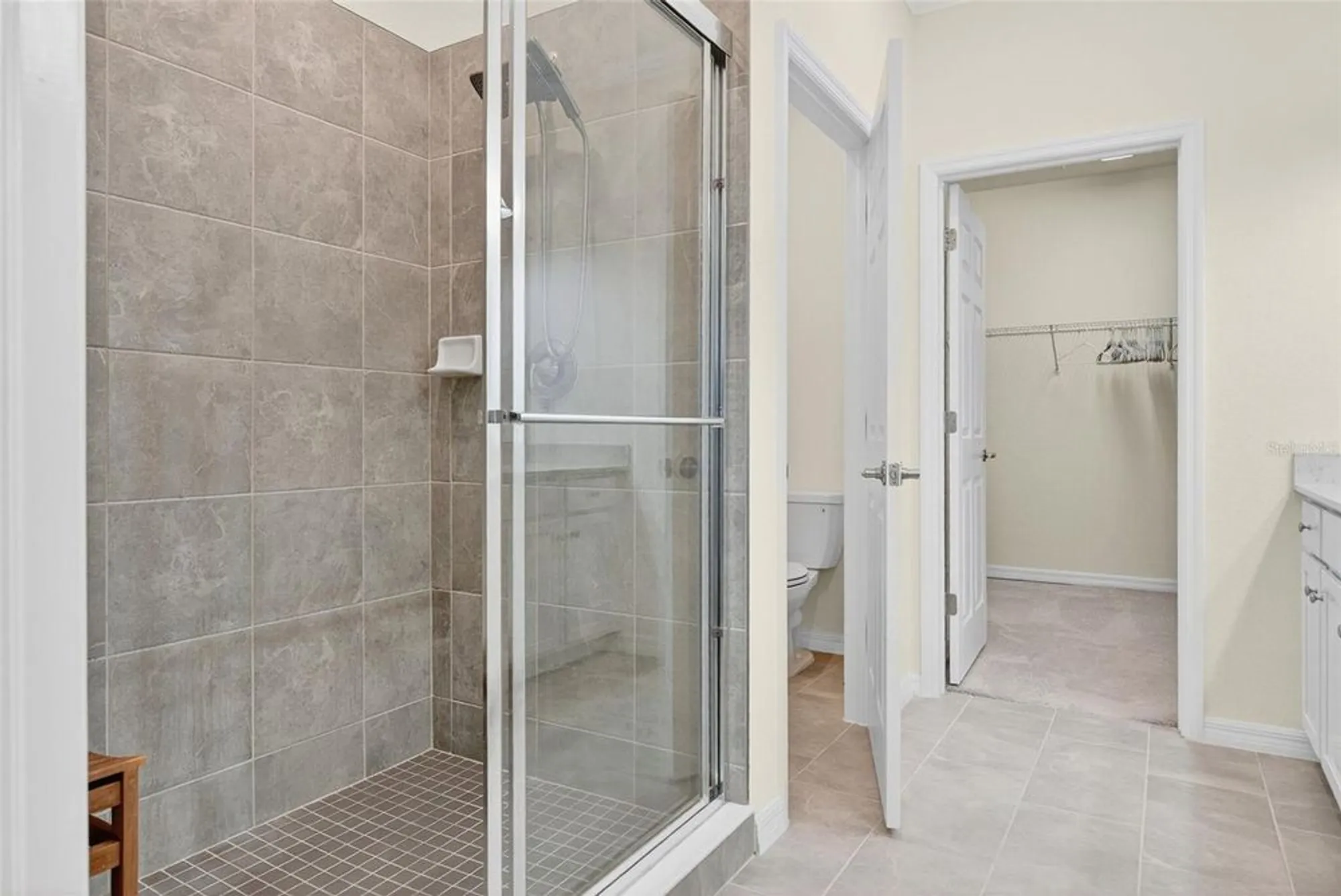 Property Slideshow image 40 of 91 | 10047 crooked creek dr 201, Venice, FL, 34293