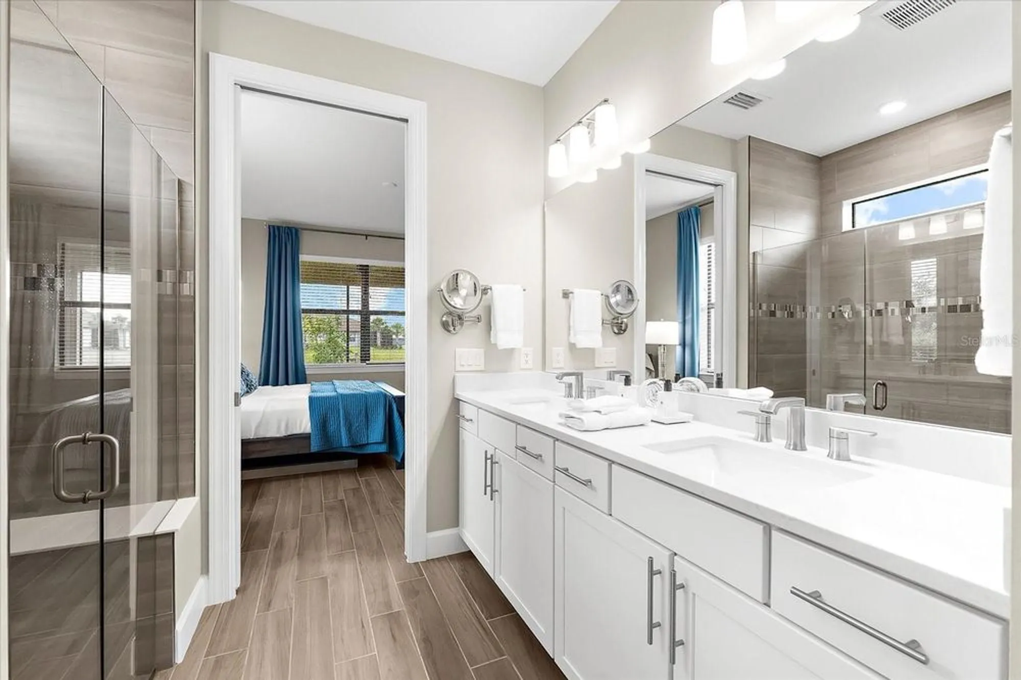 Property Slideshow image 27 of 99 | 6791 alstead cir, Bradenton, FL, 34202